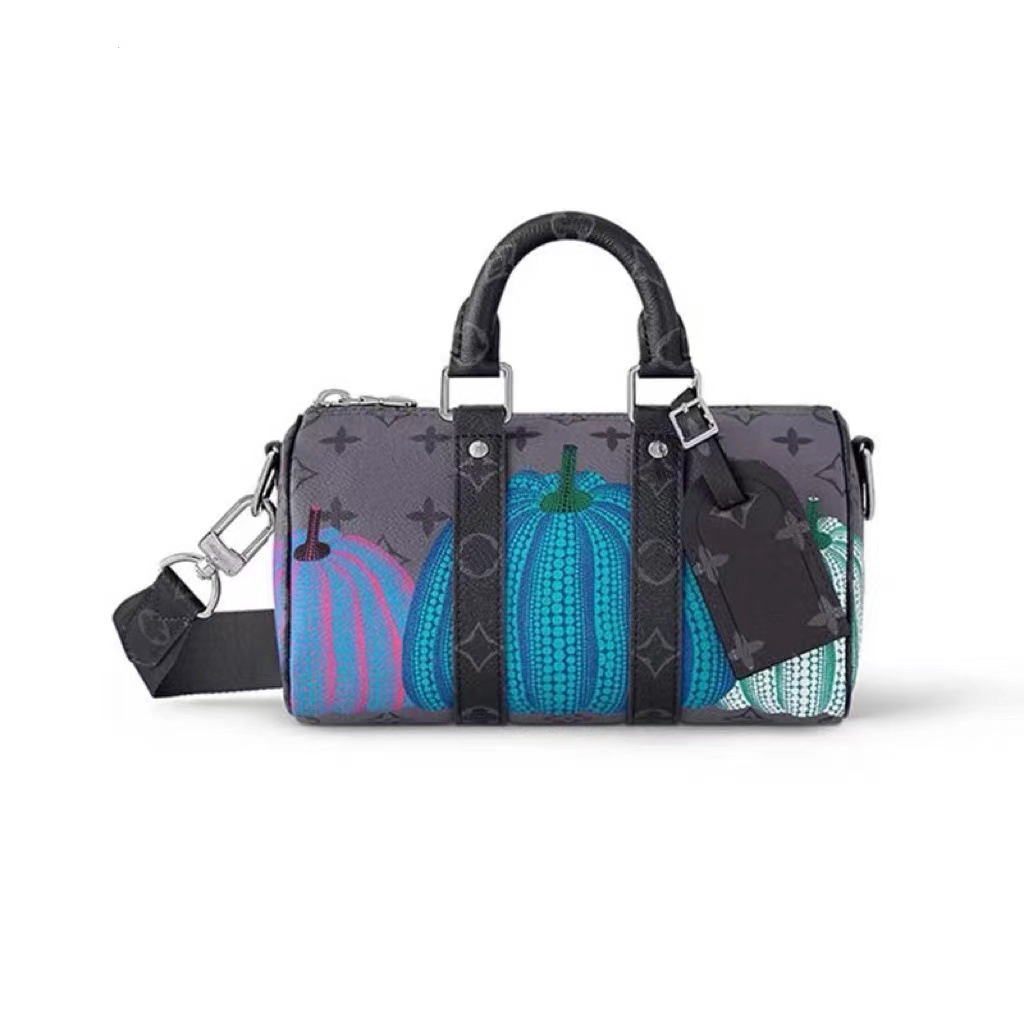 High quality men's chest bag mailman bag, please add : 18030258501 if you need size guide