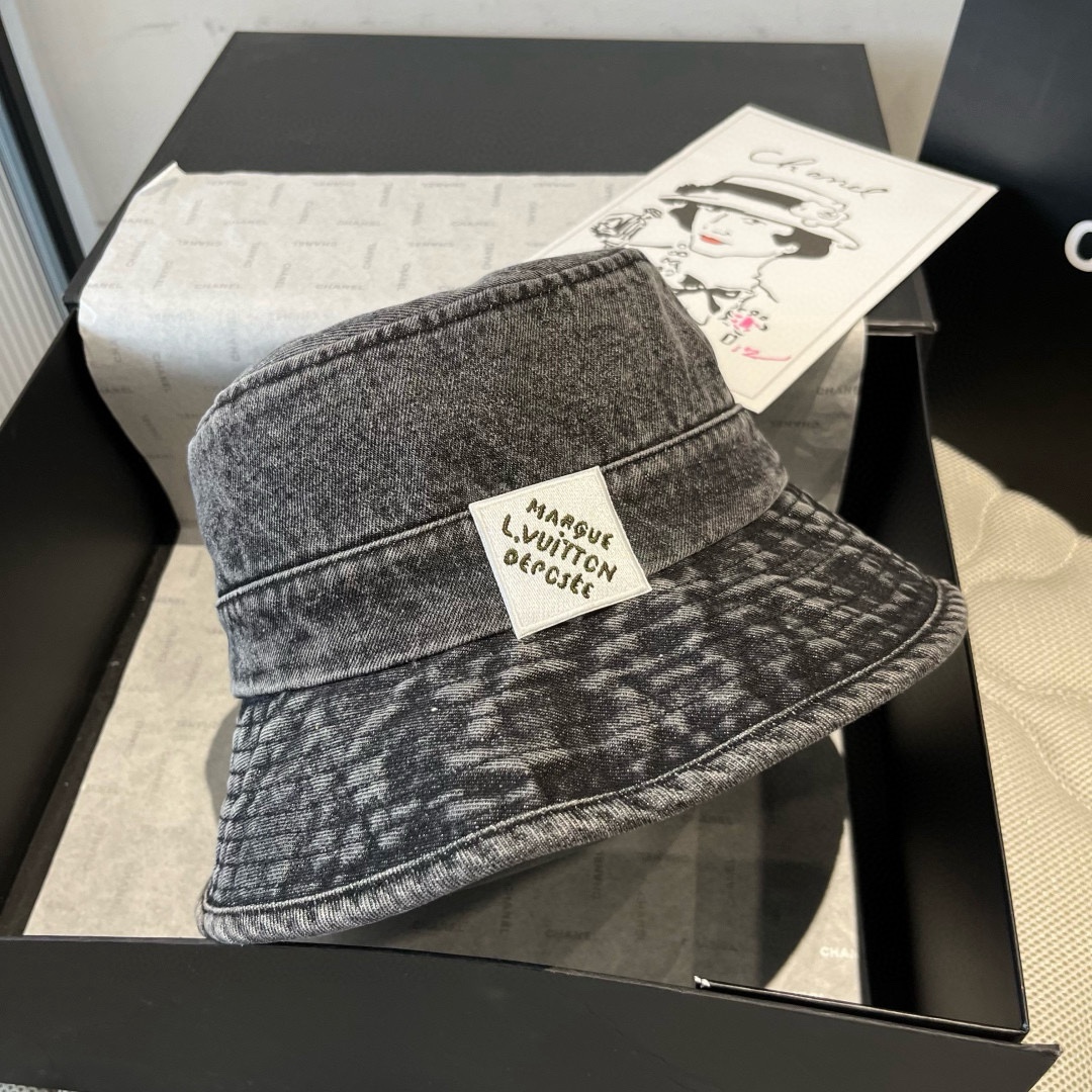 High quality and fashionable sunshade fisherman hat 2 pcs add : 18859952090 if you need size guide