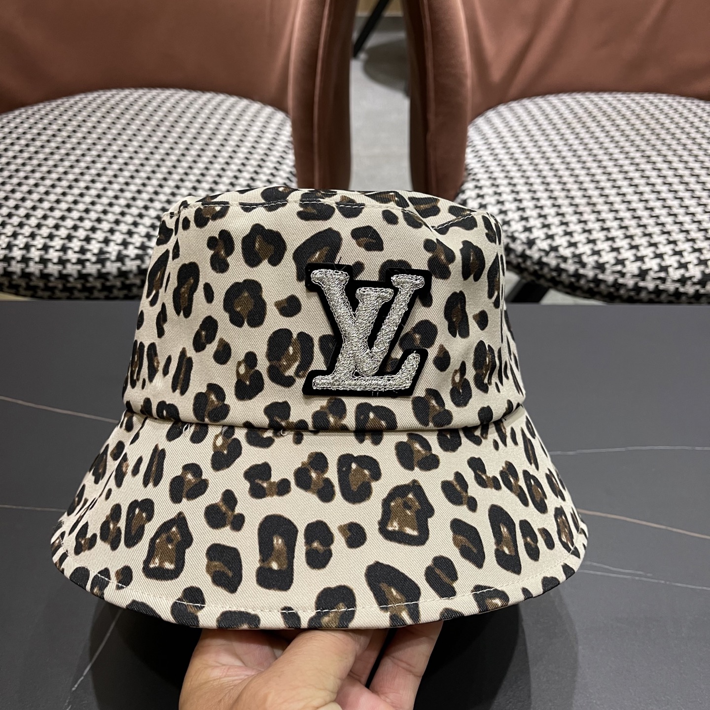 High quality and fashionable sunshade fisherman hat 2 pcs add : 18859952090 if you need size guide
