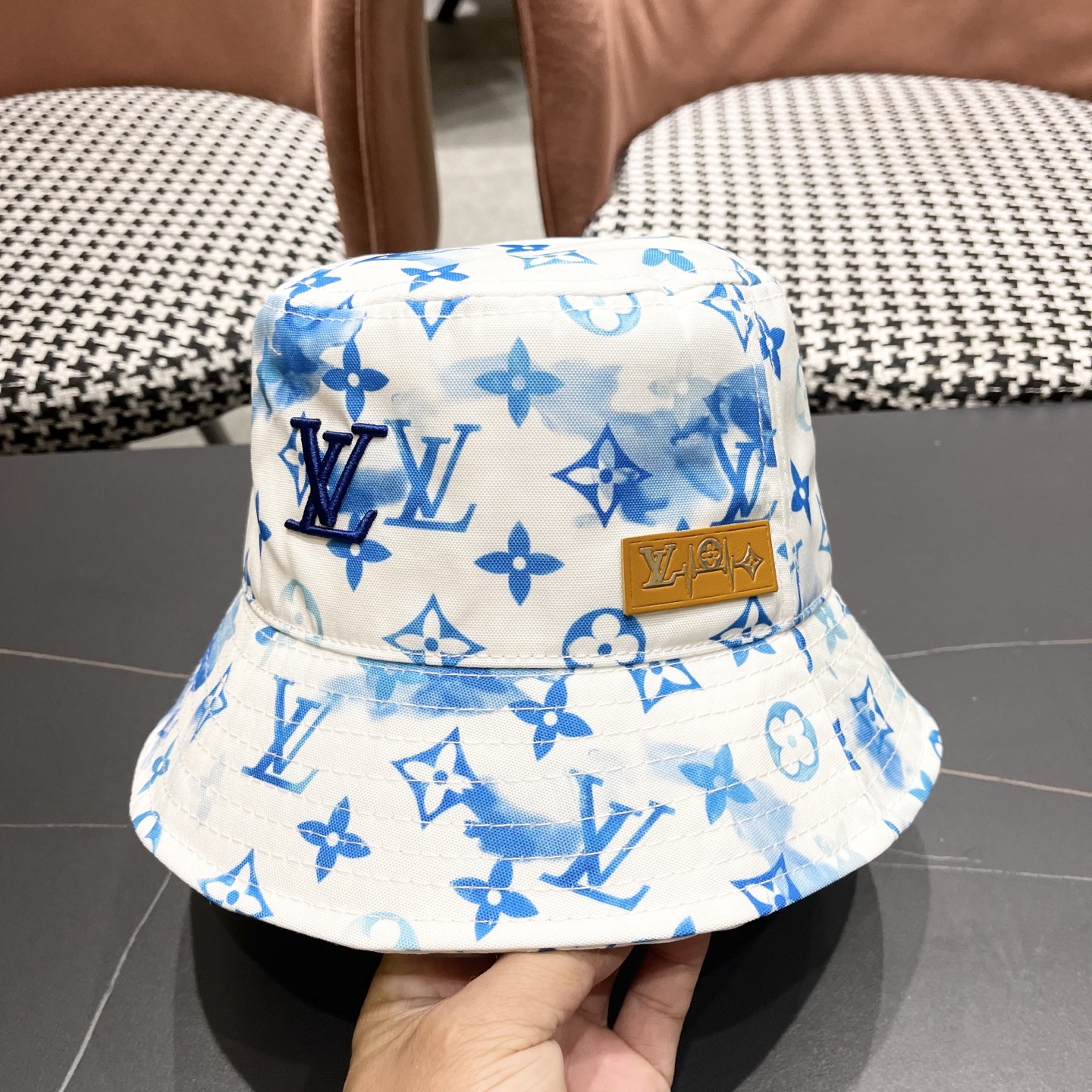 High quality and fashionable sunshade fisherman hat 2 pcs add : 18859952090 if you need size guide