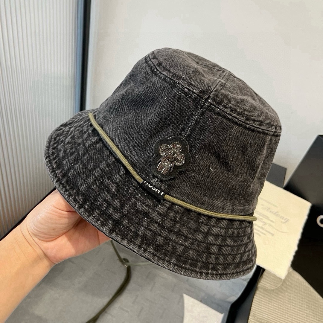 High quality and fashionable sunshade fisherman hat 2 pcs add : 18859952090 if you need size guide