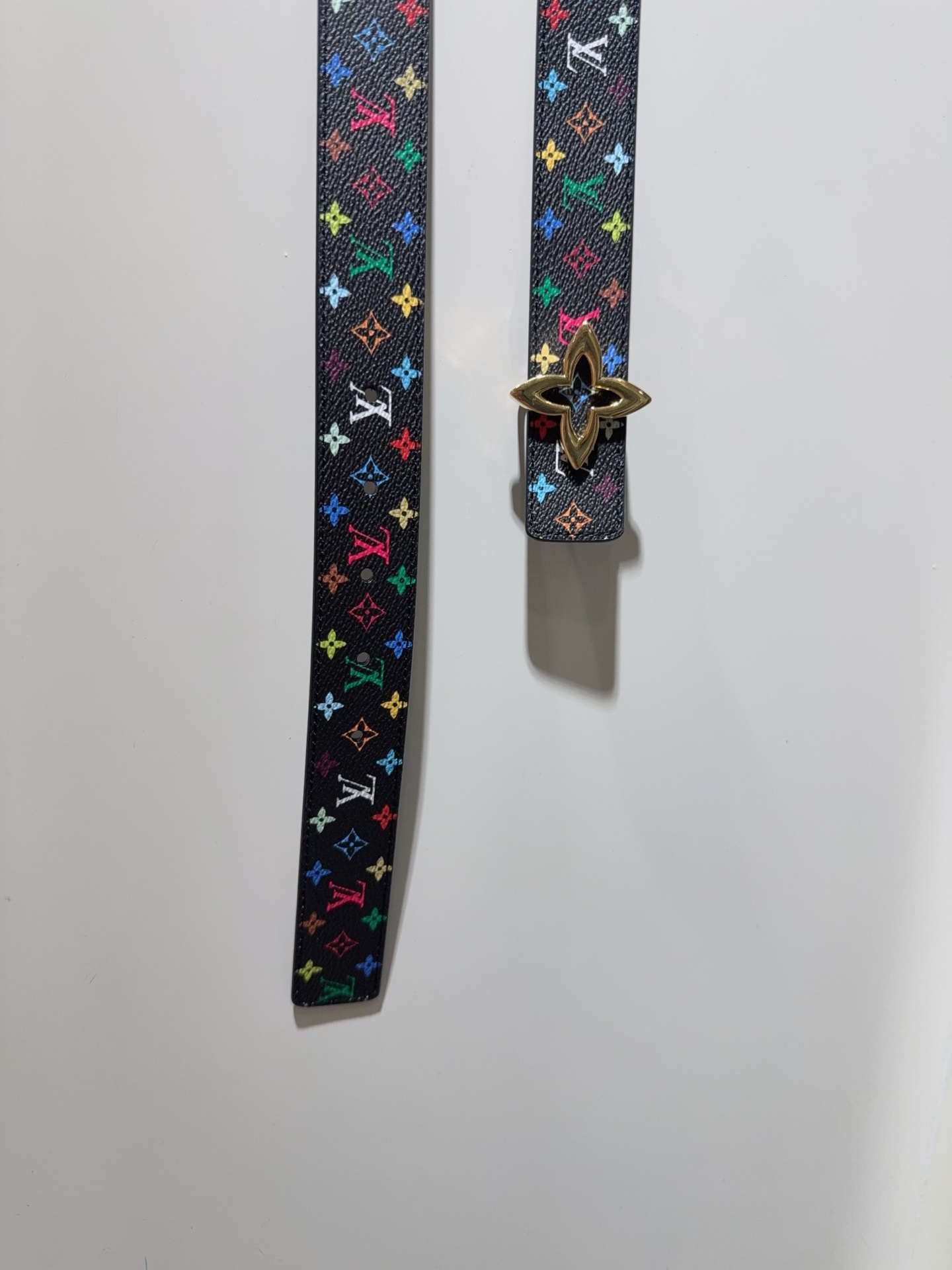 High quality, simple and refined women's waist belt 1 pls add : 18030258501 if you need size guide
