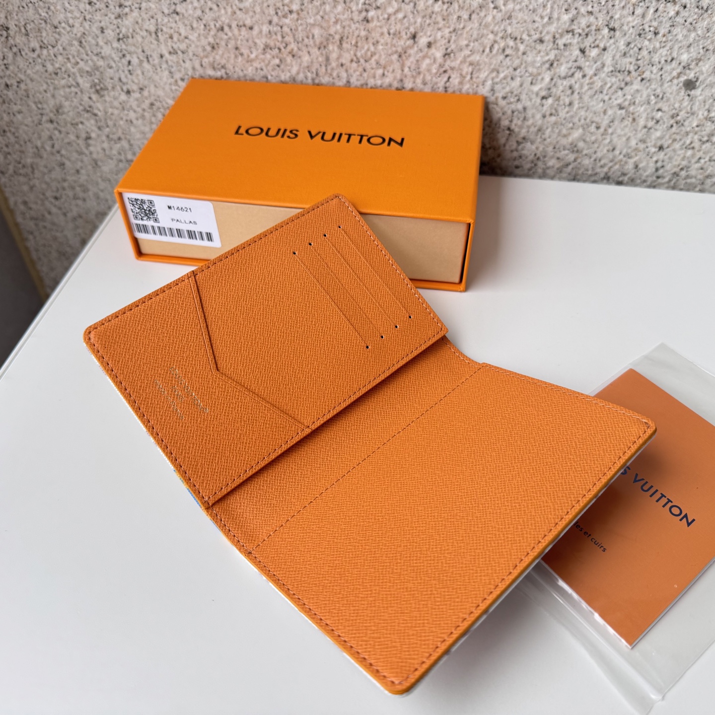 High quality new printed passport clip, short clip wallet, PLS add : 18030258501 if you need size guide
