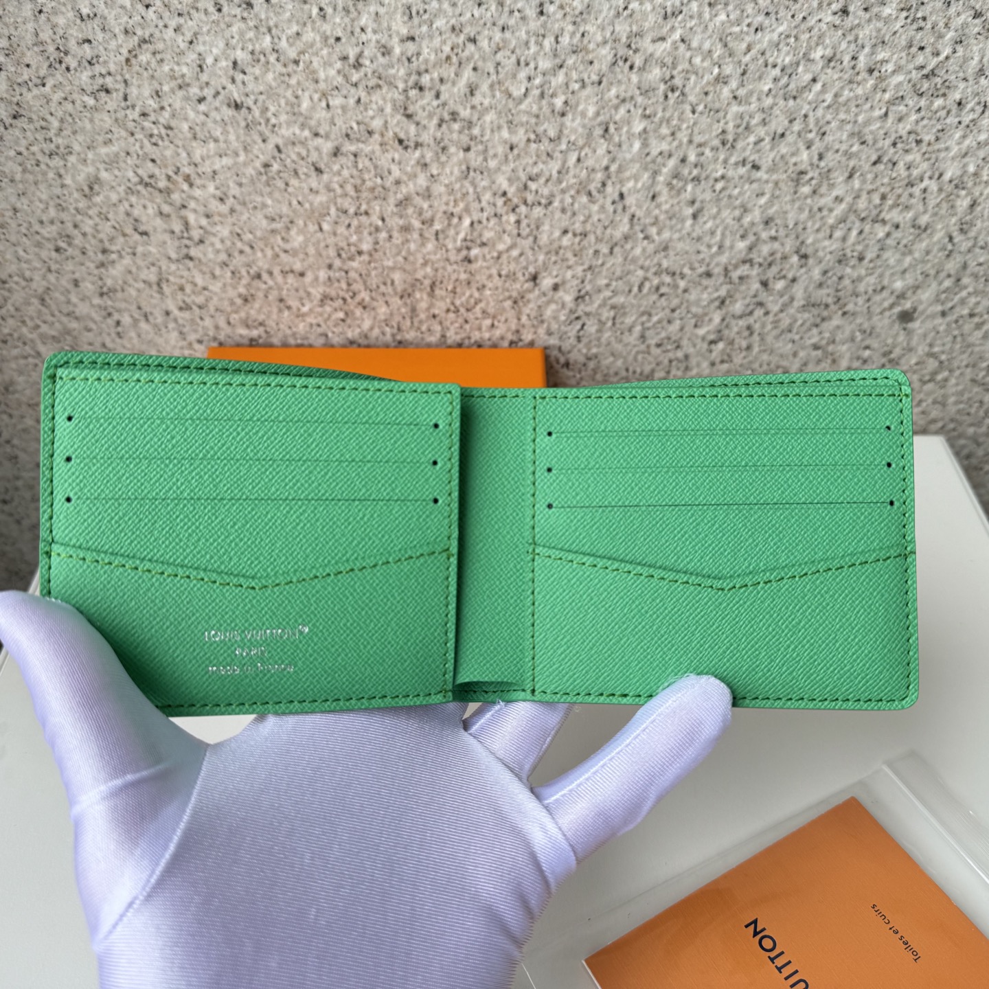 High quality new printed passport clip, short clip wallet, PLS add : 18030258501 if you need size guide