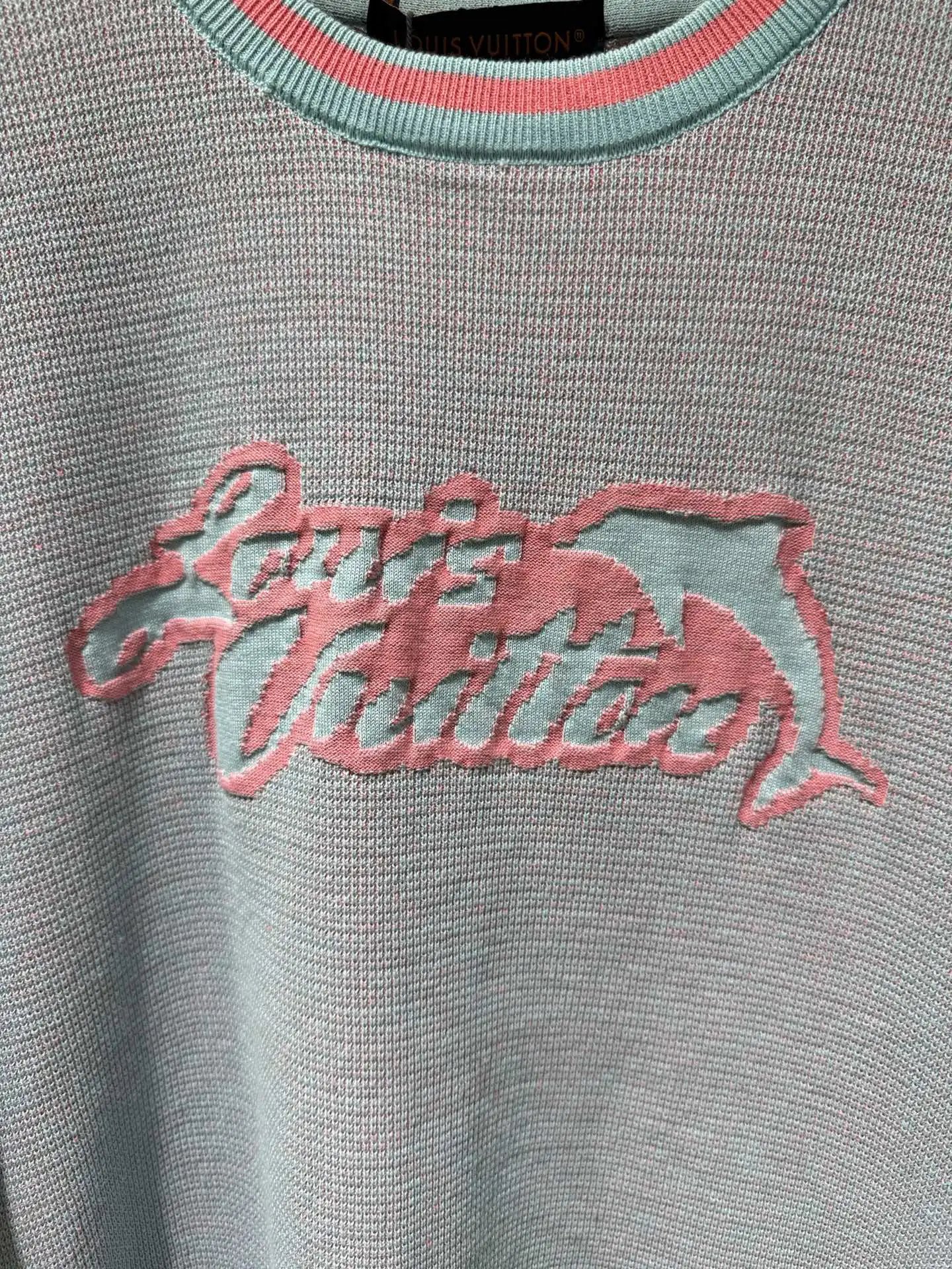 High quality women's chain printed short sleeves, please add : 18859952090 if you need size guidance