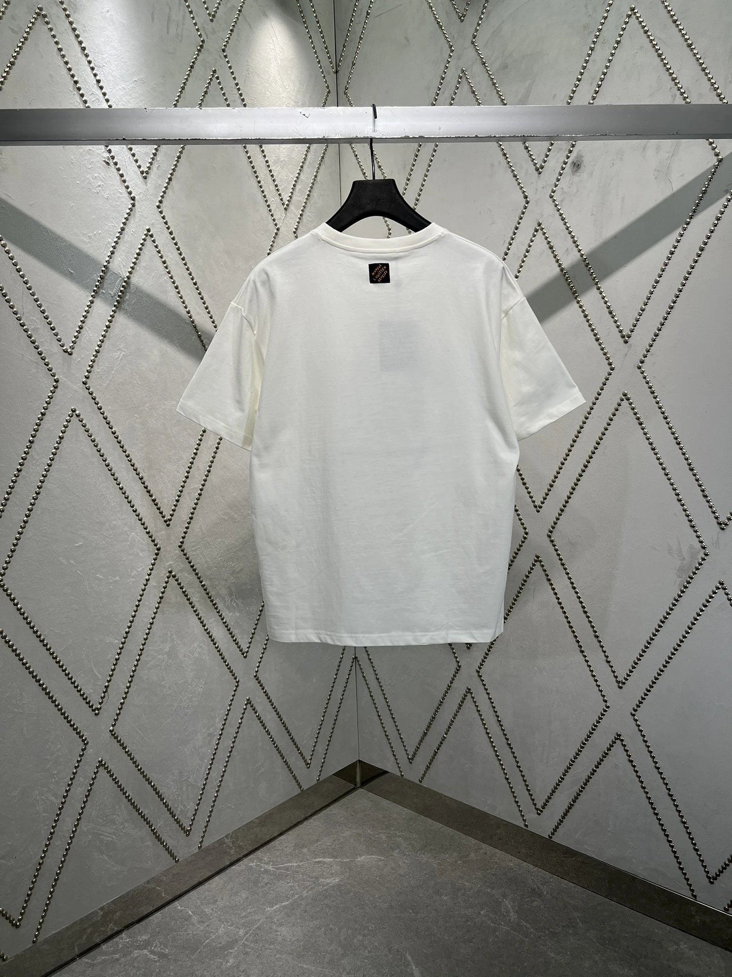 High quality women's chain printed short sleeves, please add : 18859952090 if you need size guidance