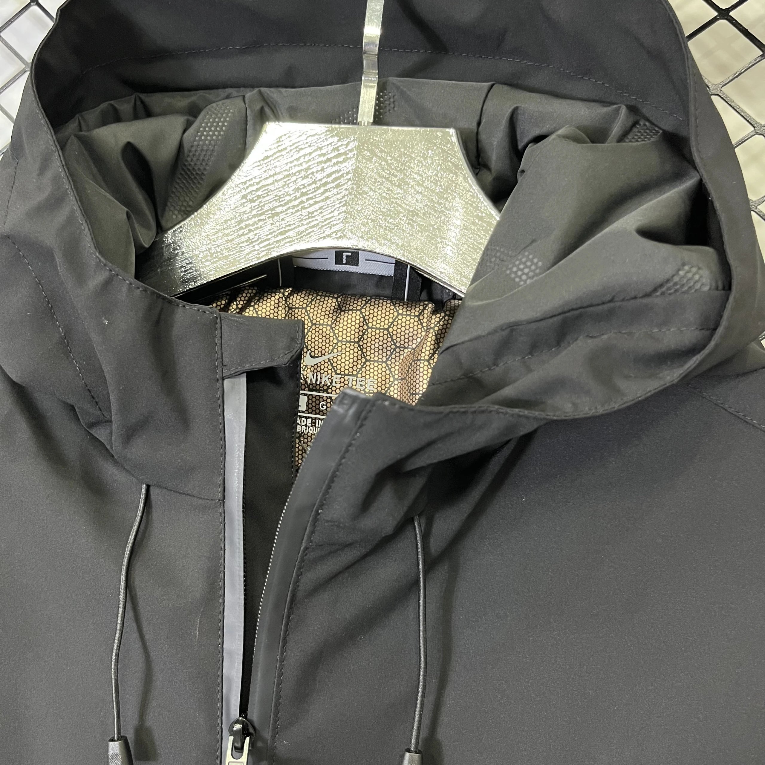 High quality, simple and fashionable heating cotton submachine jacket, please add : 18030258501 if you need size gu