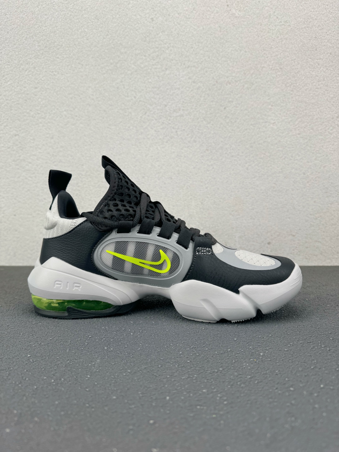High quality half palm air cushioned running shoes