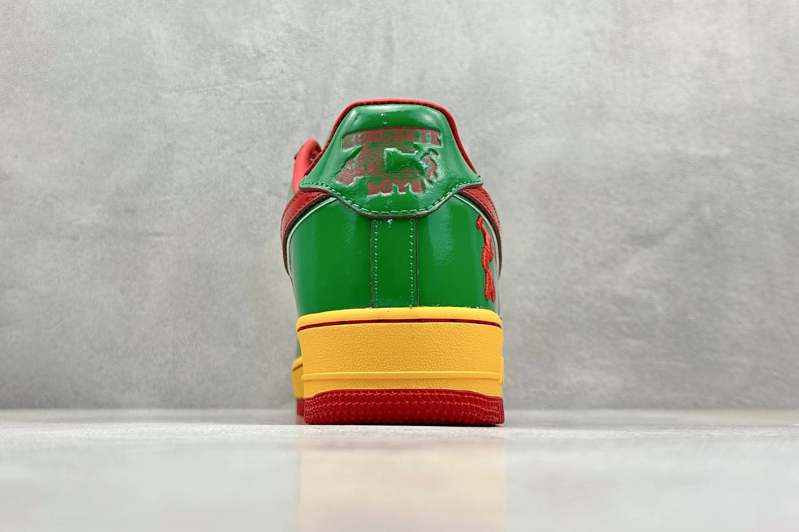 High quality workers collaborate on low cut casual board shoes.
