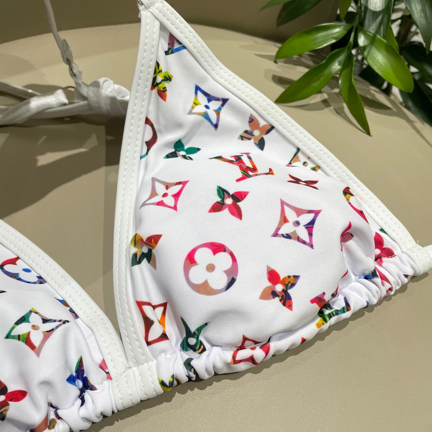High quality bikini set 6pcs add : 18859952090 if you need size guide