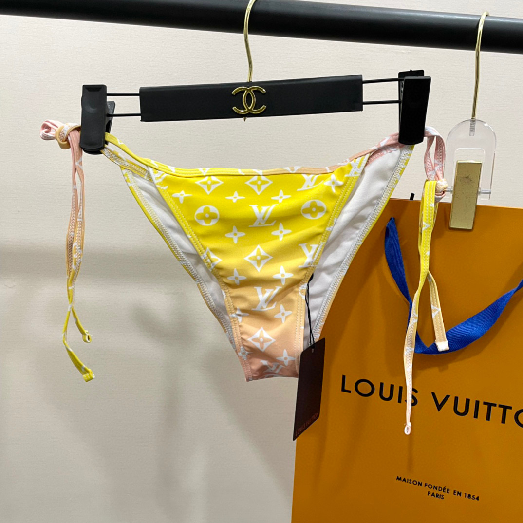 High quality bikini set 6pcs add : 18859952090 if you need size guide