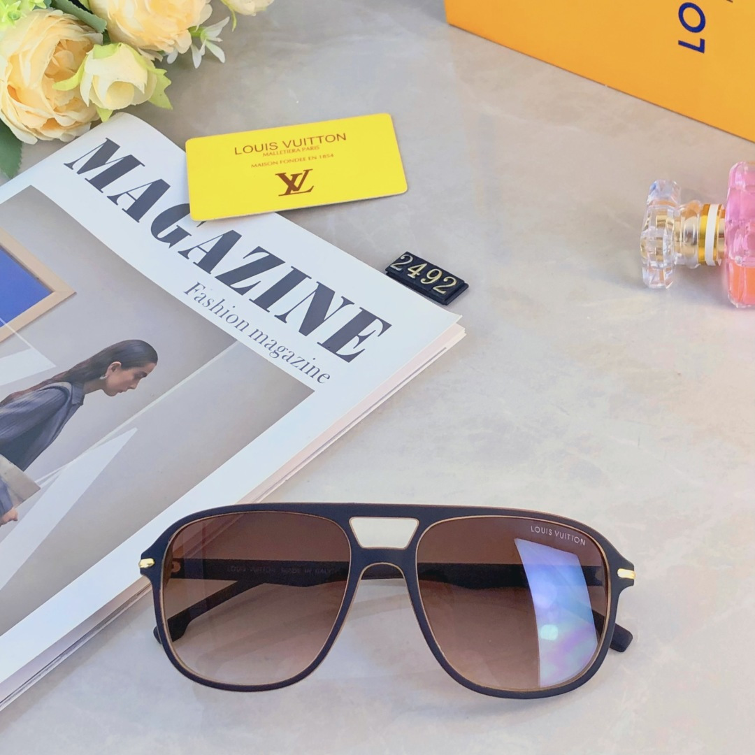 High quality temperament sunscreen sunglasses 4pcs add : 18030258501 if you need size guide
