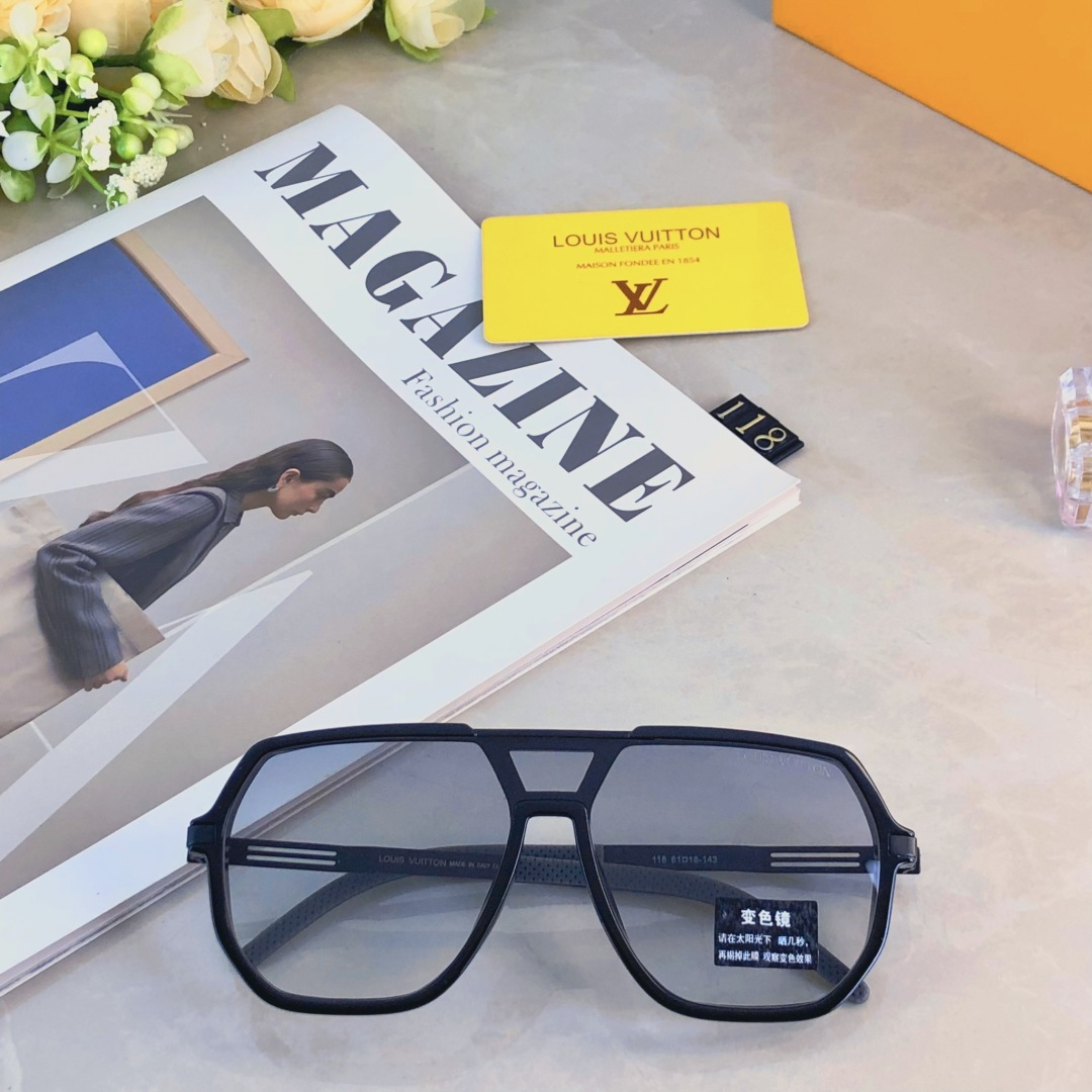 High quality temperament sunscreen sunglasses 4pcs add : 18030258501 if you need size guide