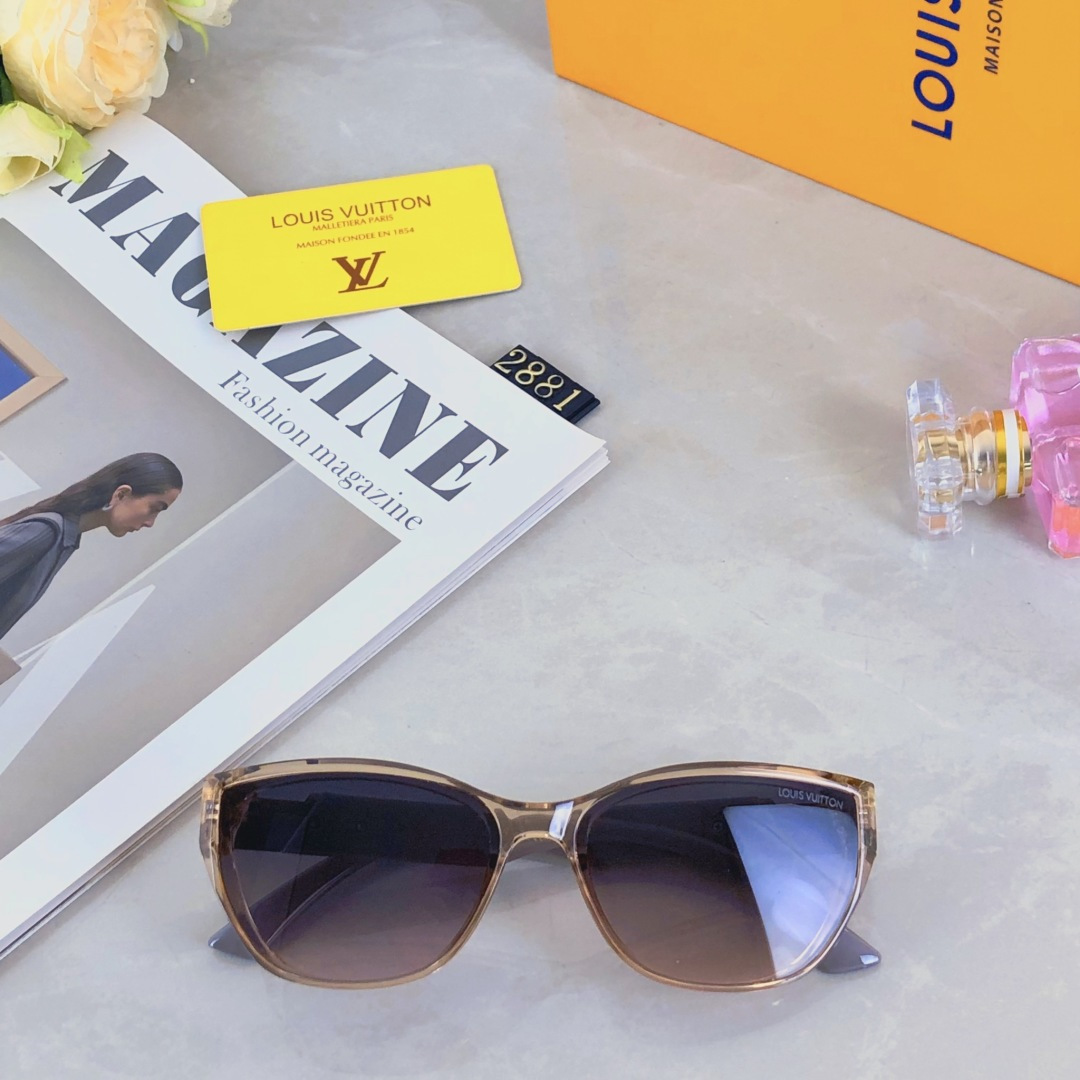 High quality temperament sunscreen sunglasses 2 pcs add : 18030258501 if you need size guide