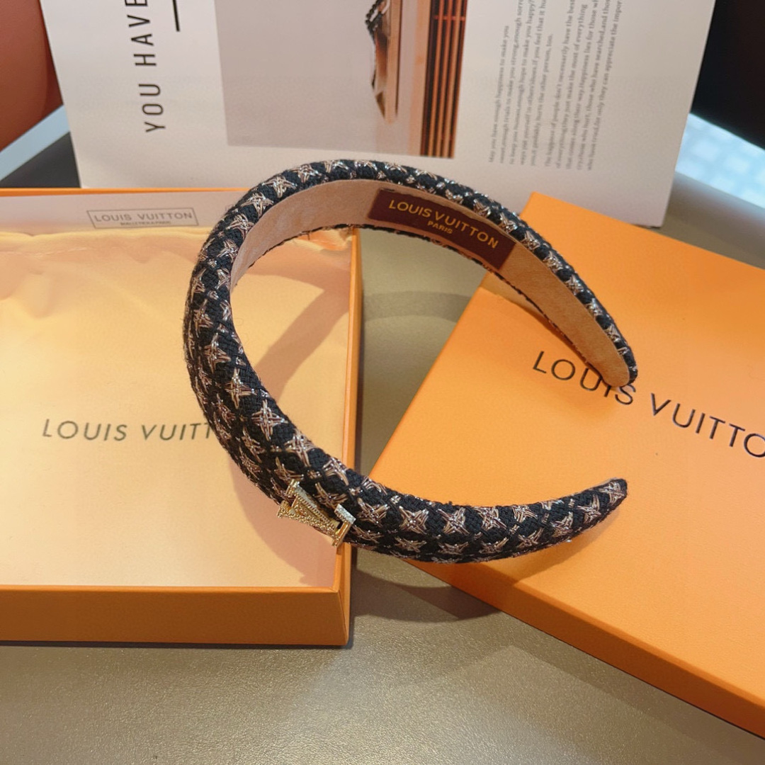High quality fashionable and versatile headband, please add : 18859952090 if you need size guide