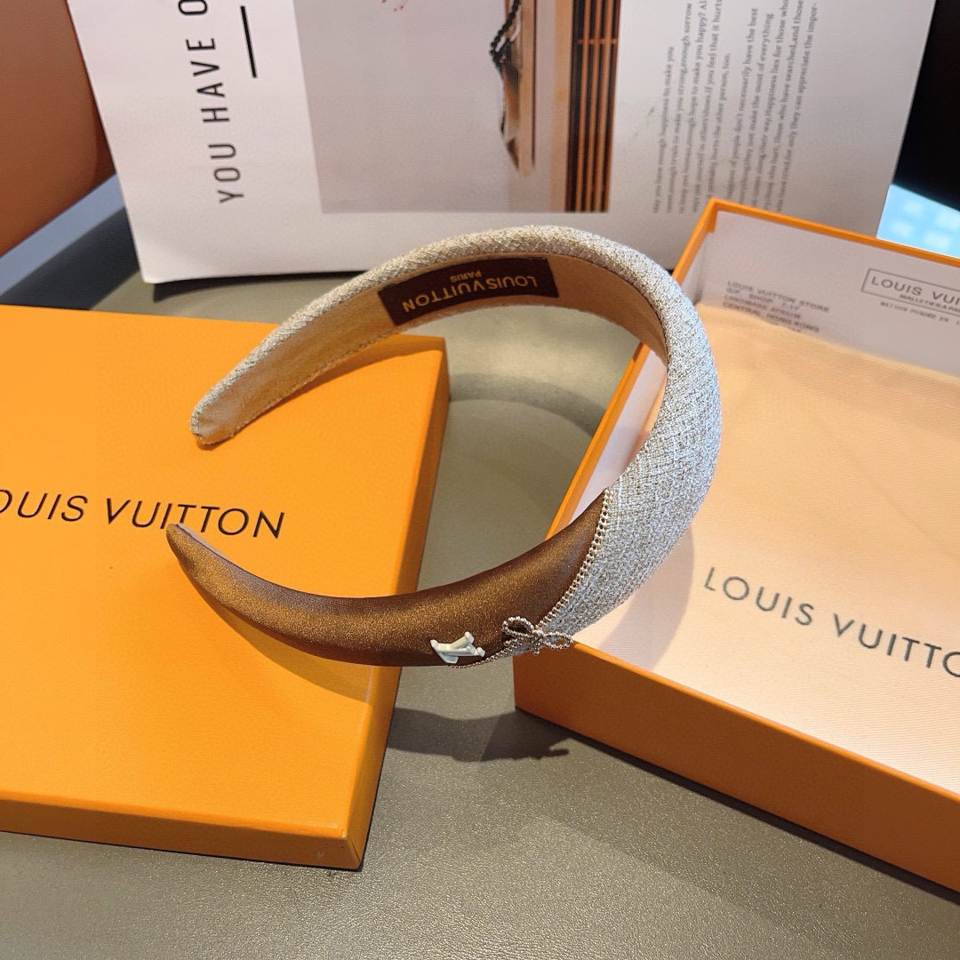 High quality fashionable and versatile headband, please add : 18859952090 if you need size guide