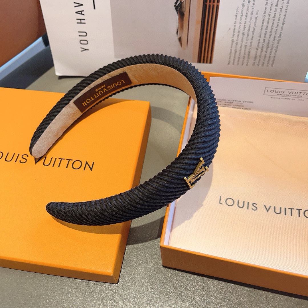 High quality fashionable and versatile headband, please add : 18859952090 if you need size guide