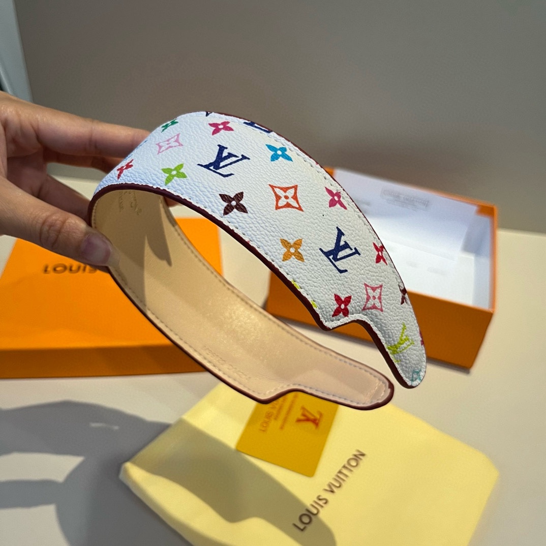 High quality fashionable and versatile headband, please add : 18859952090 if you need size guide