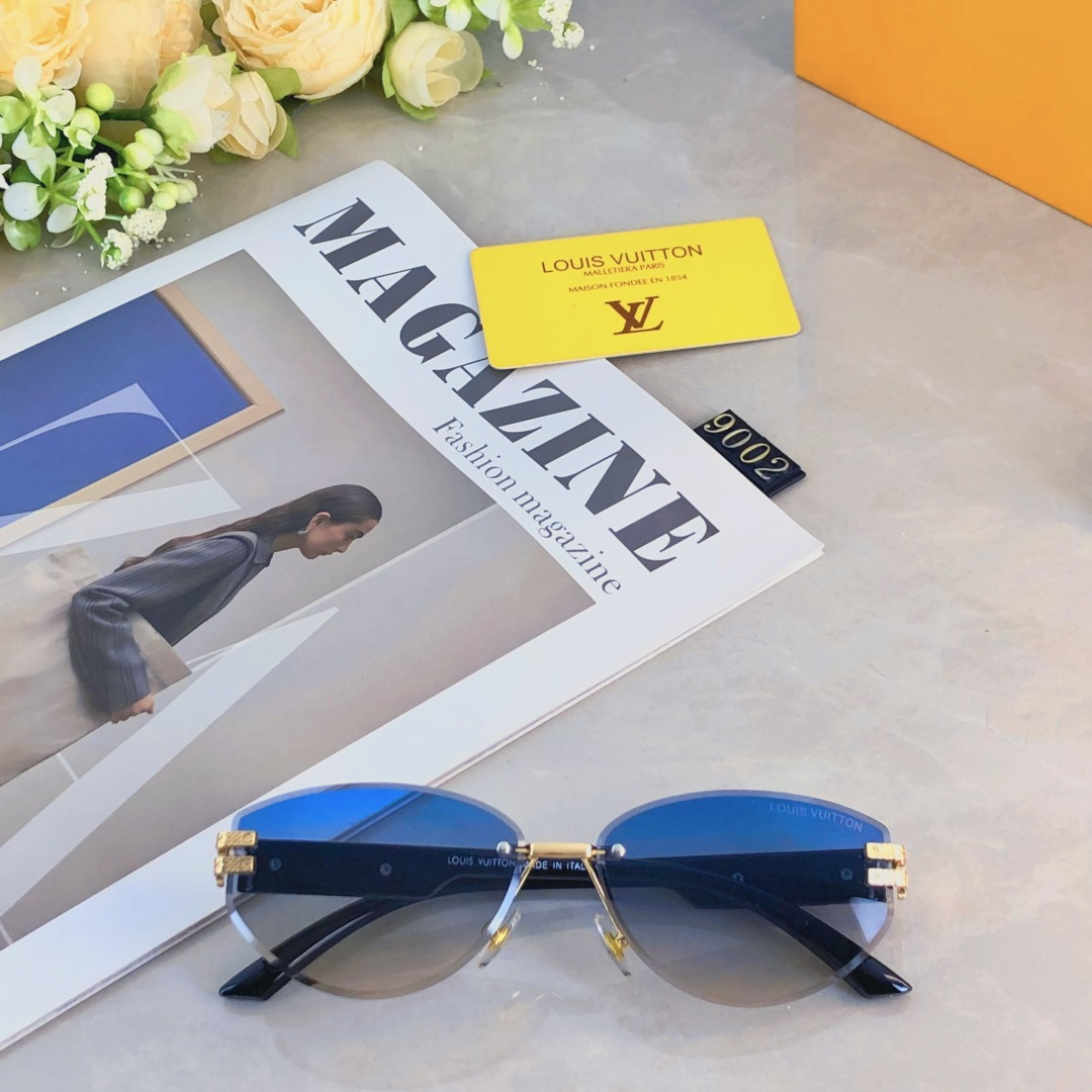 High quality temperament sunscreen sunglasses 3 pcs add : 18030258501 if you need size guide