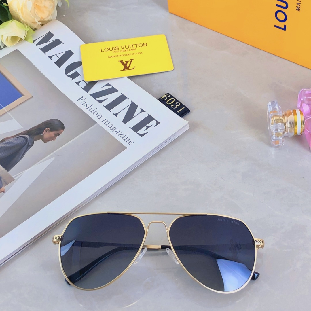 High quality temperament sunscreen sunglasses 3 pcs add : 18030258501 if you need size guide