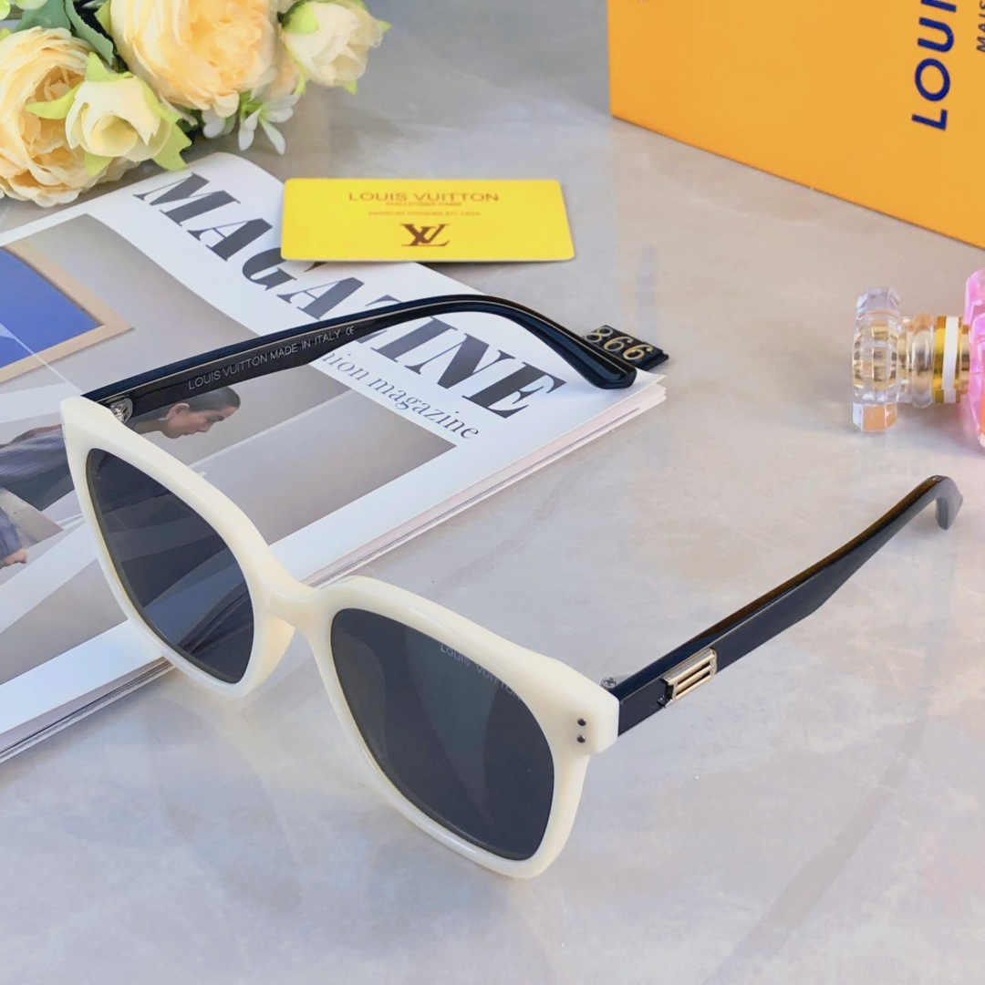 High quality temperament sunscreen sunglasses 3 pcs add : 18030258501 if you need size guide