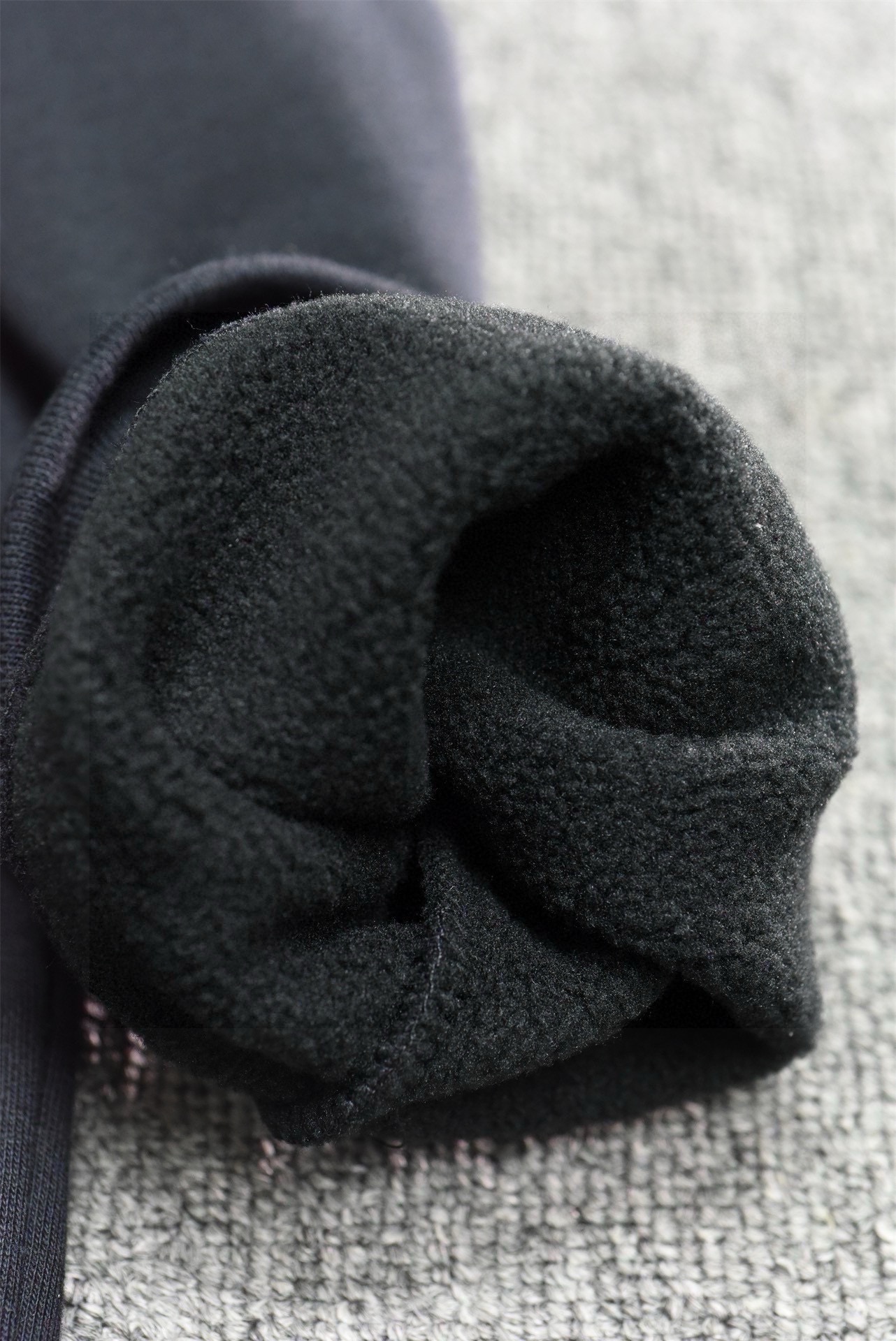 High quality simple color printed fleece round neck hoodie 1 pls add : 18030258501 if you need size guide