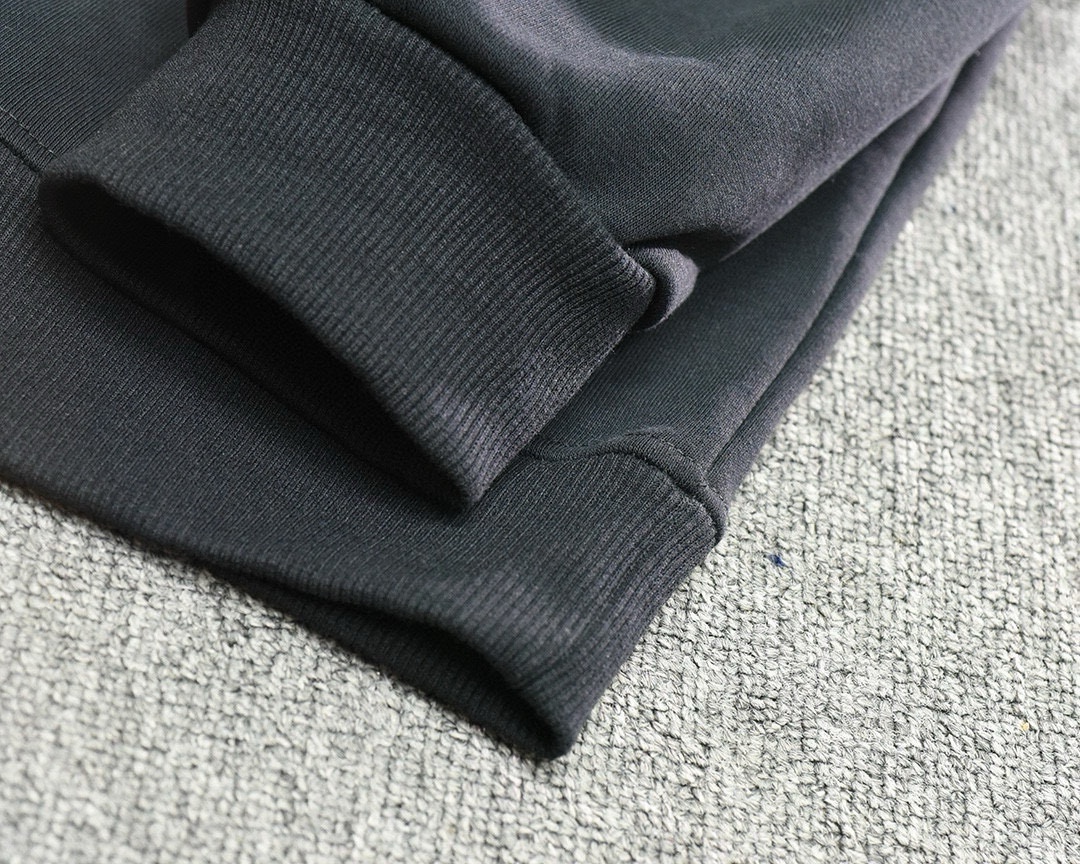 High quality minimalist letter printed round neck looped hoodie 1 pls add : 18030258501 if you need size guide