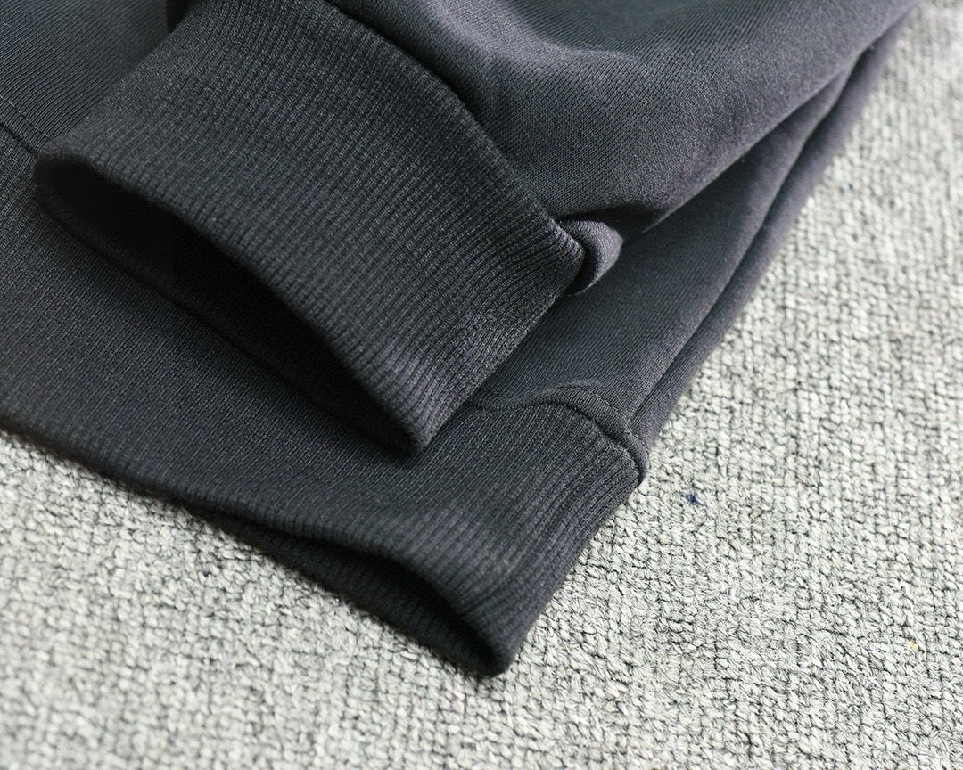 High quality minimalist letter printed round neck looped hoodie 1 pls add : 18030258501 if you need size guide