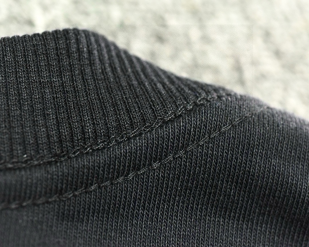 High quality minimalist letter printed round neck looped hoodie 1 pls add : 18030258501 if you need size guide