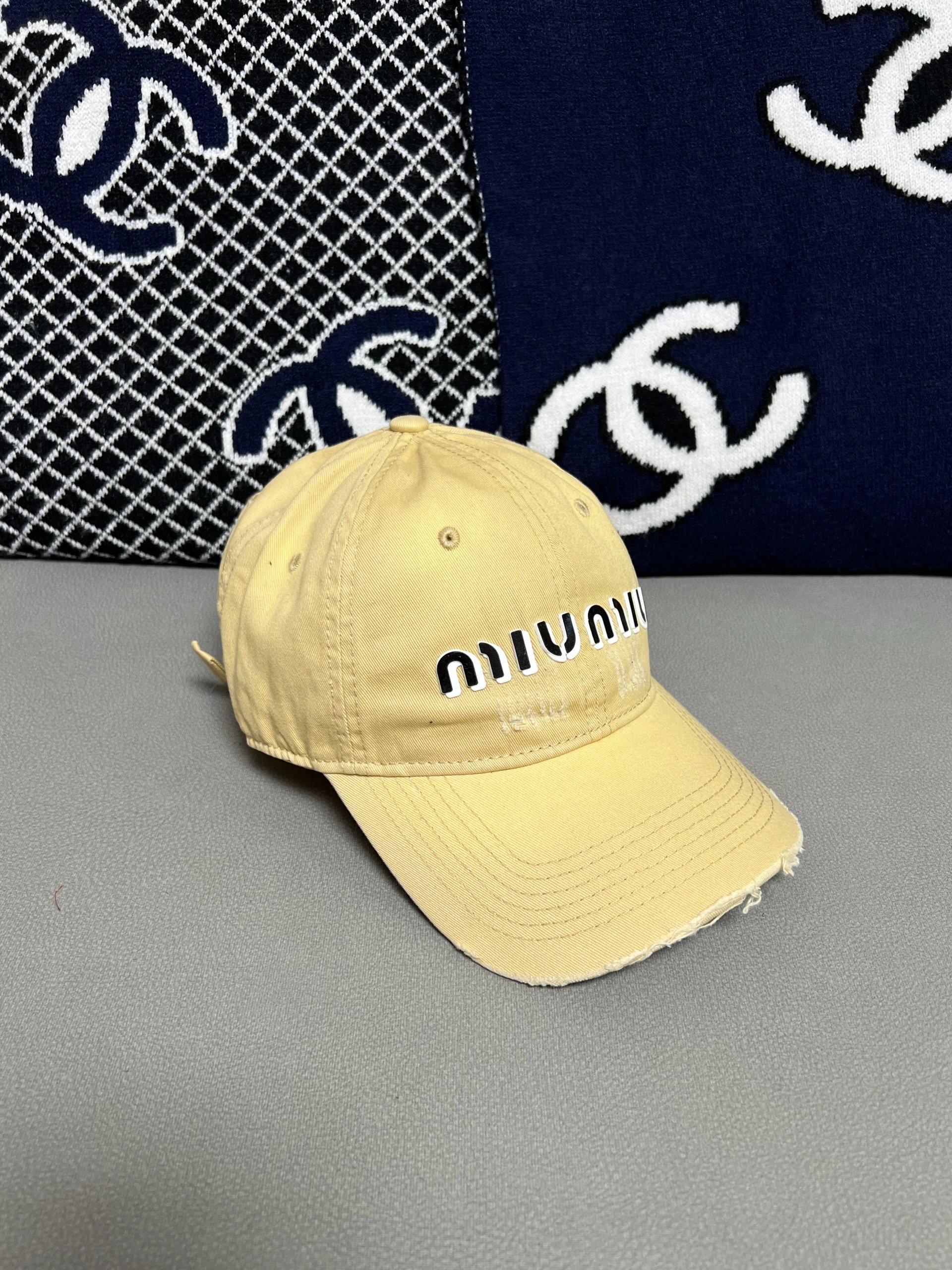 High quality versatile casual hat 009