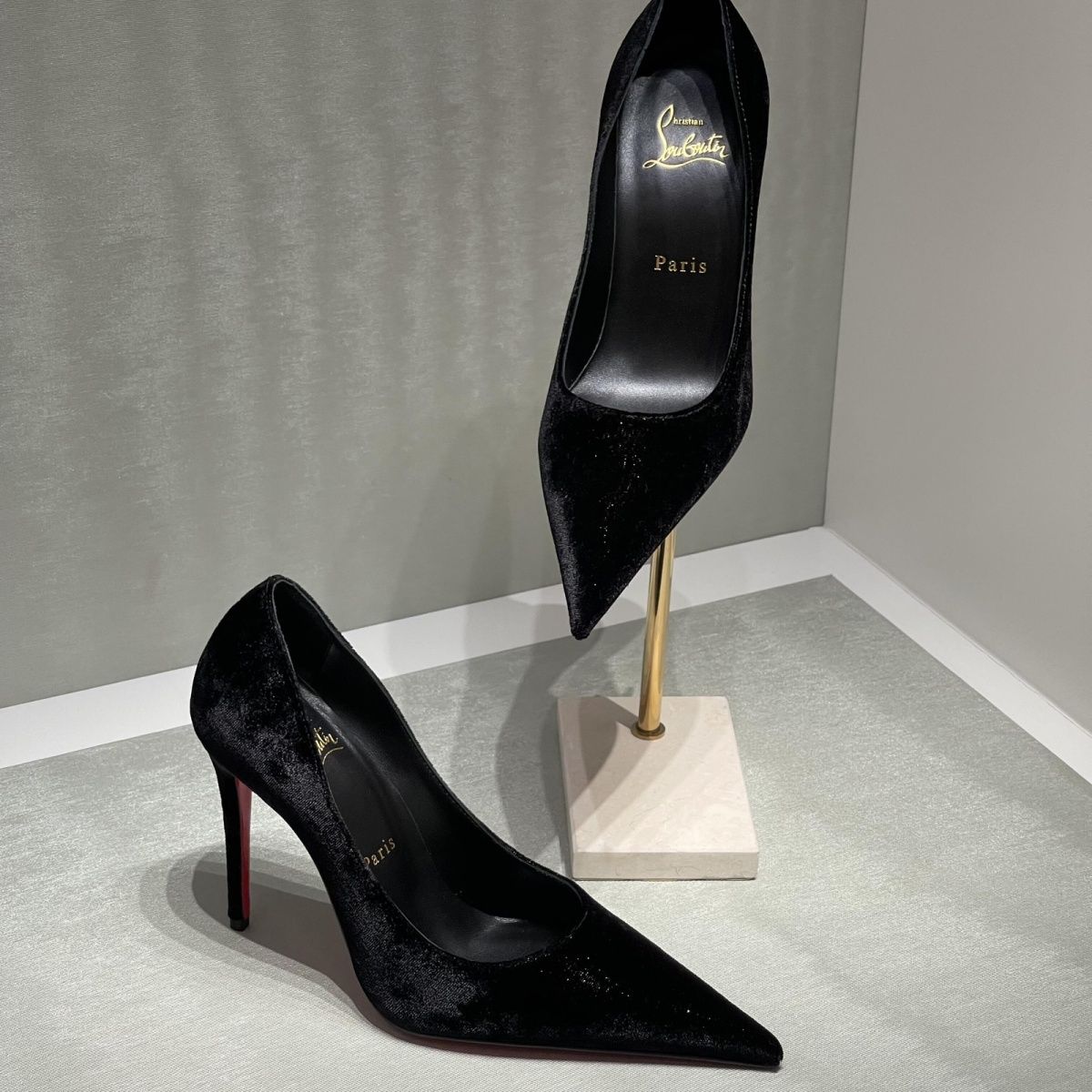 High quality red soled high heels, please add : 18030258501 if you need size guidance