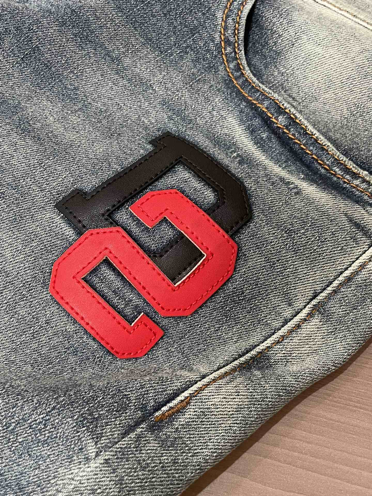 Latest Same Style Jeans