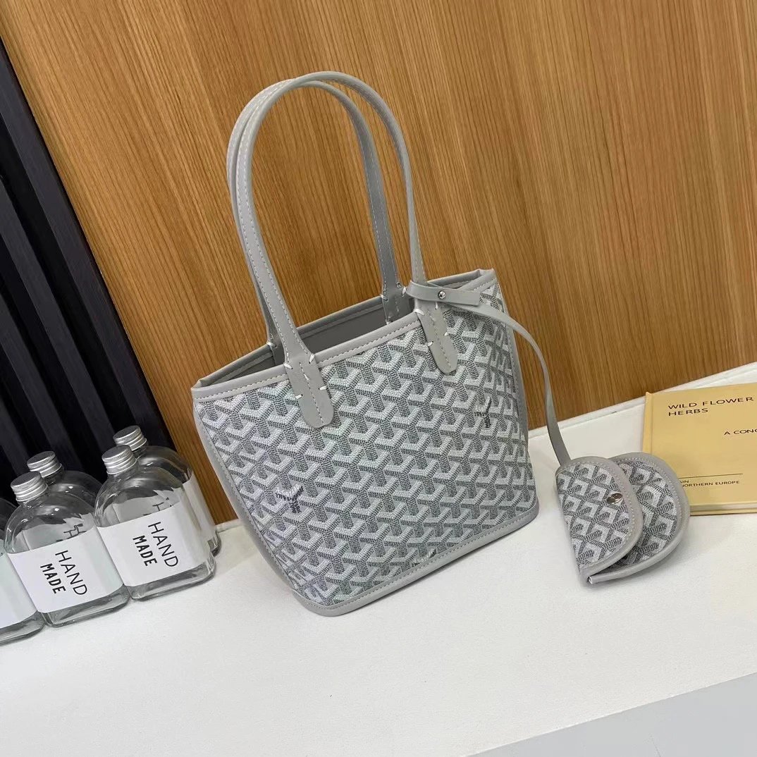 High quality bags (multiple styles)