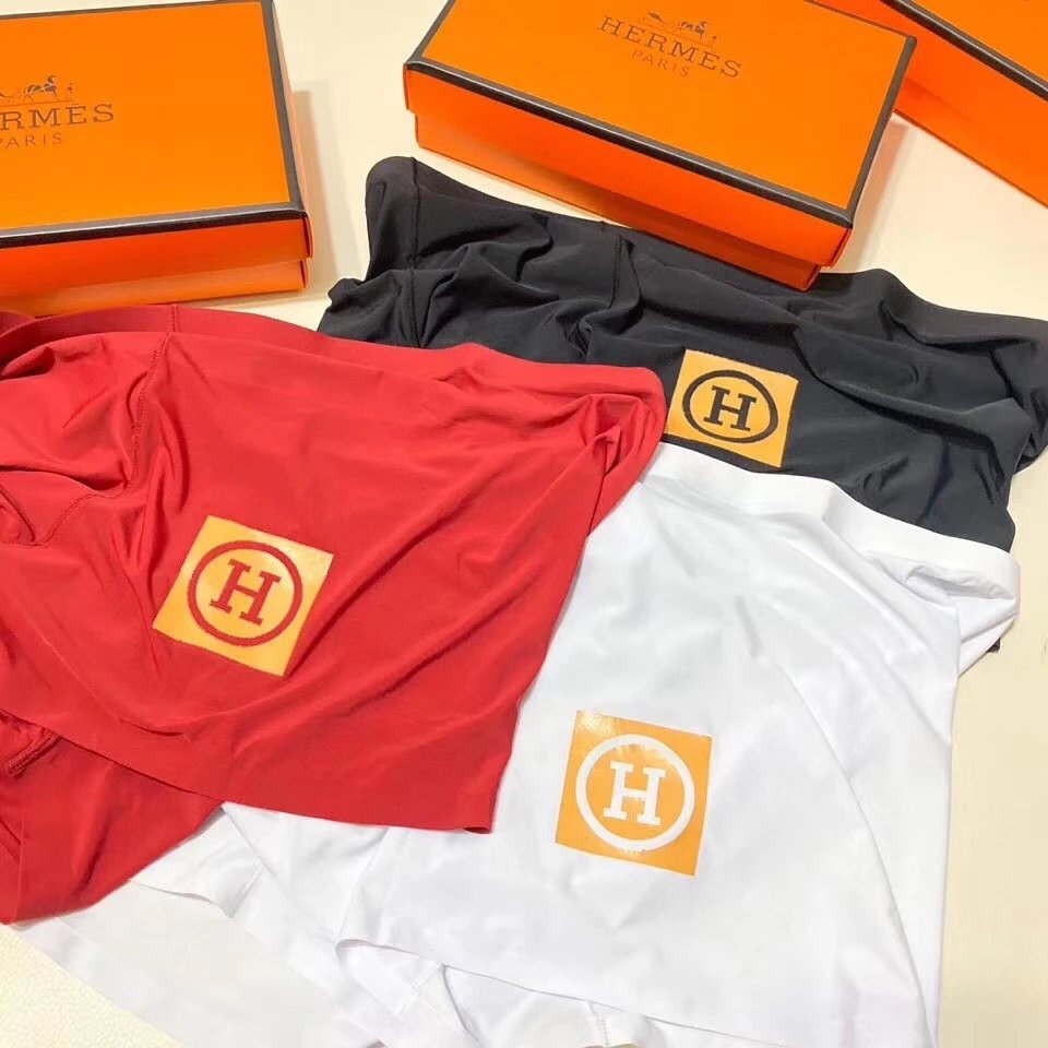 High quality men's underwear in a box of three, with a color selection of 12