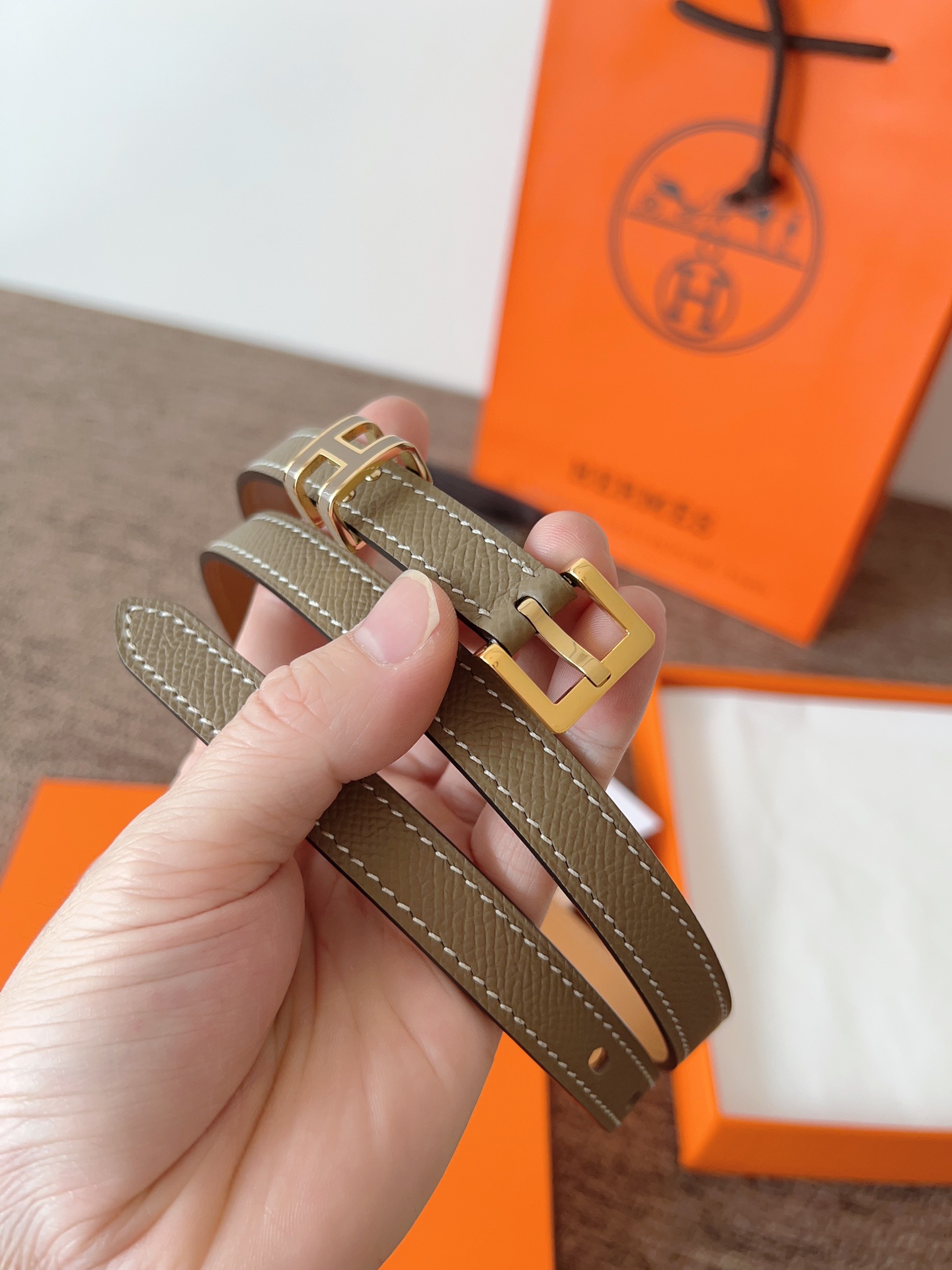 High quality, simple and refined women's waist belt 3 pcs add : 18859952090 if you need size guide