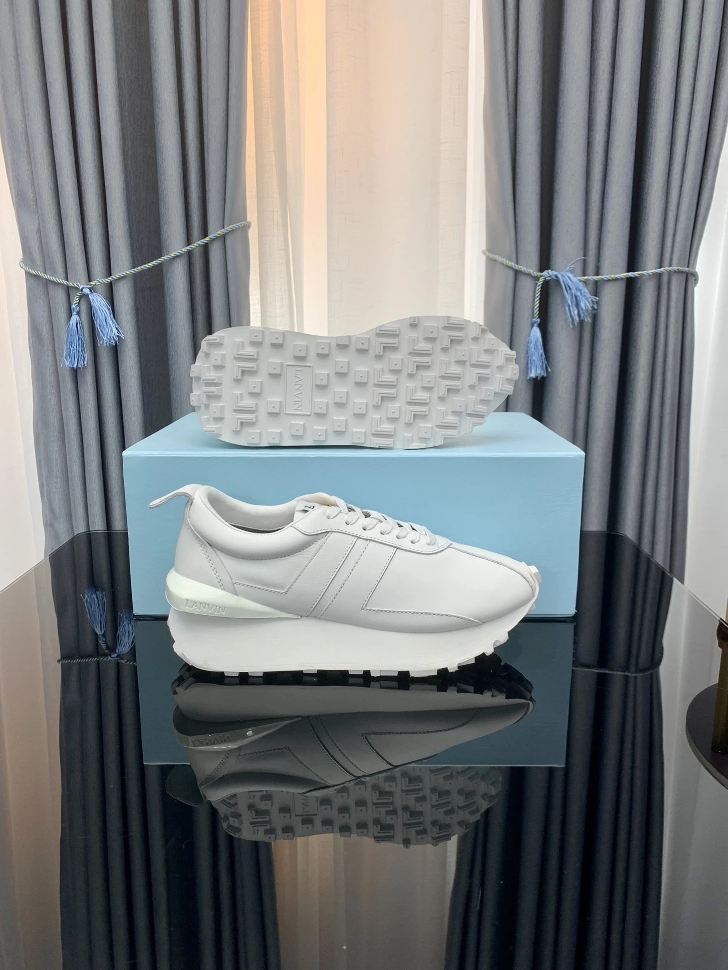 High quality shoes 001-XW