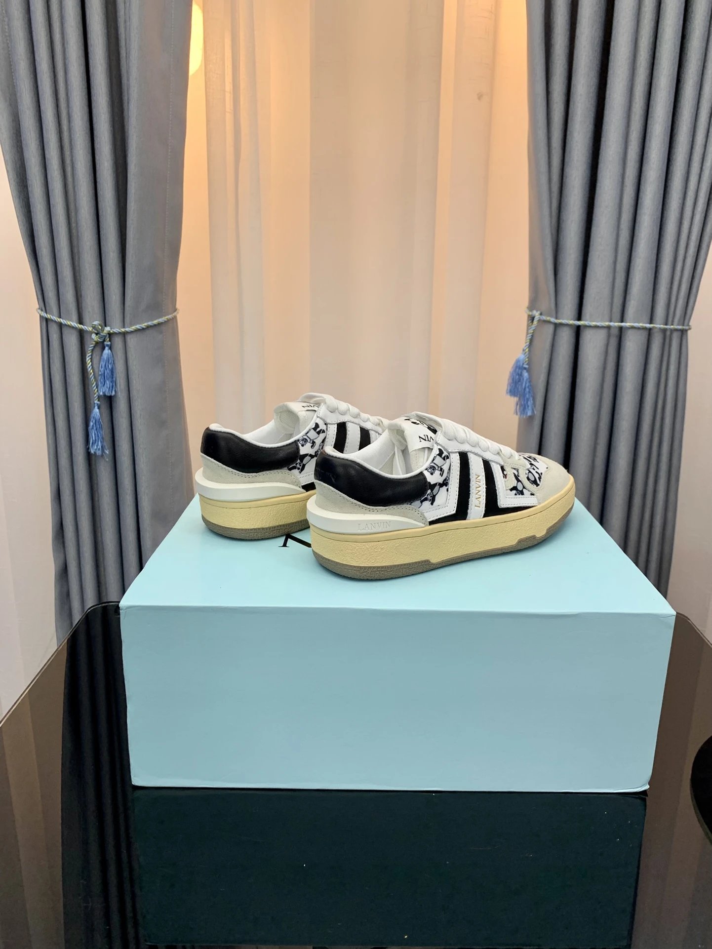 Freps - High Quality Shoes 001