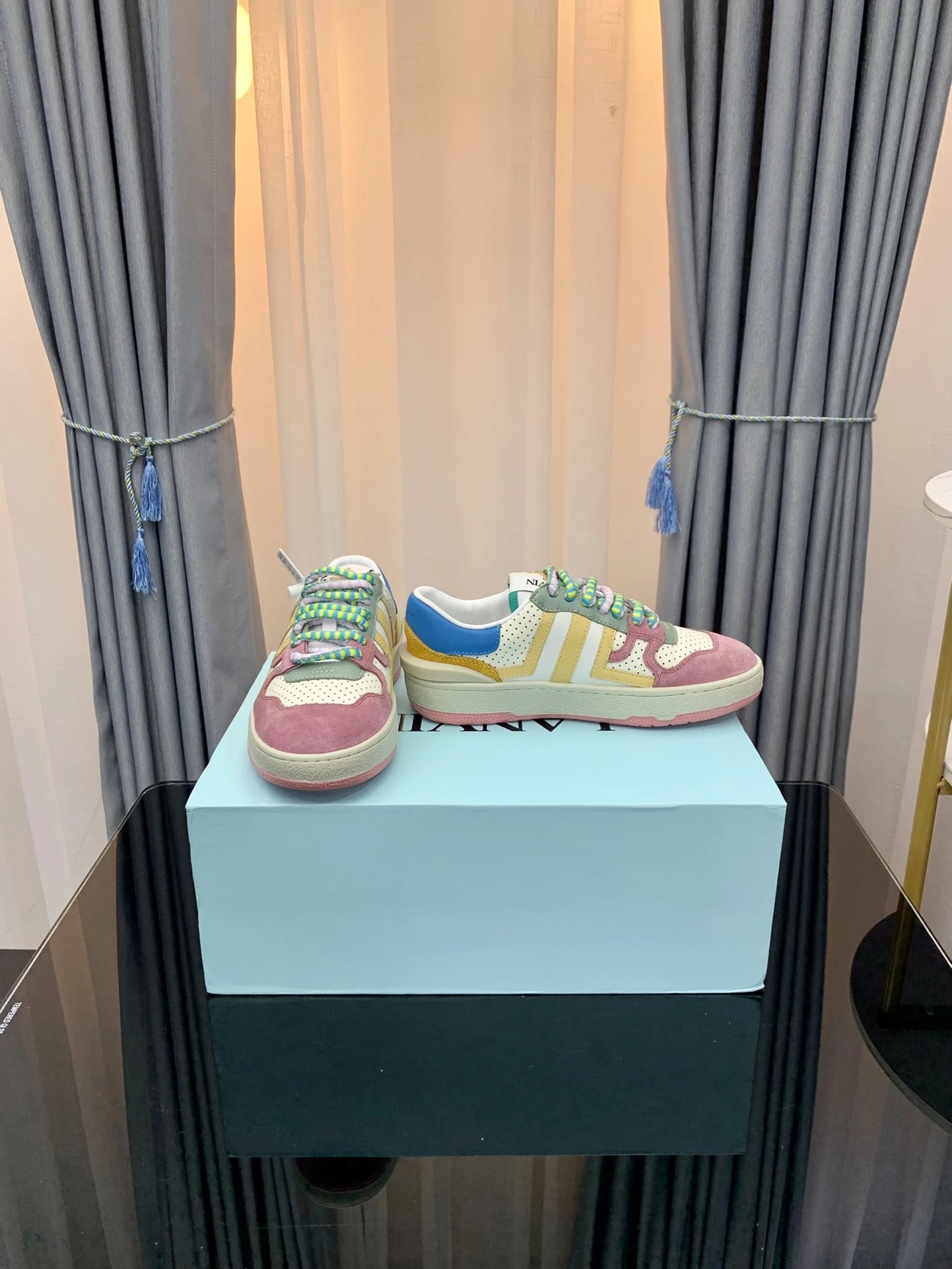 Freps - High Quality Shoes 001