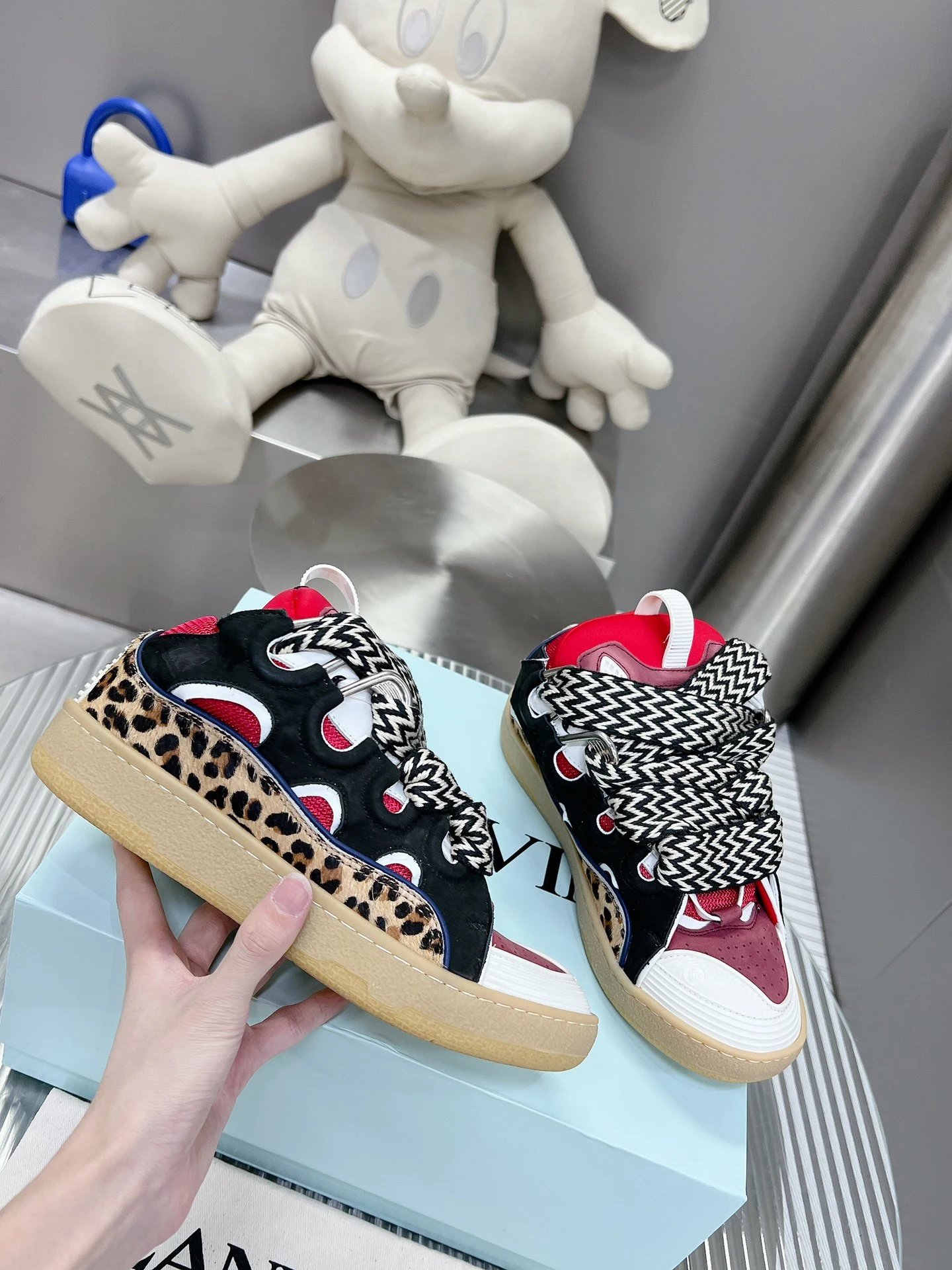 High quality shoes 028