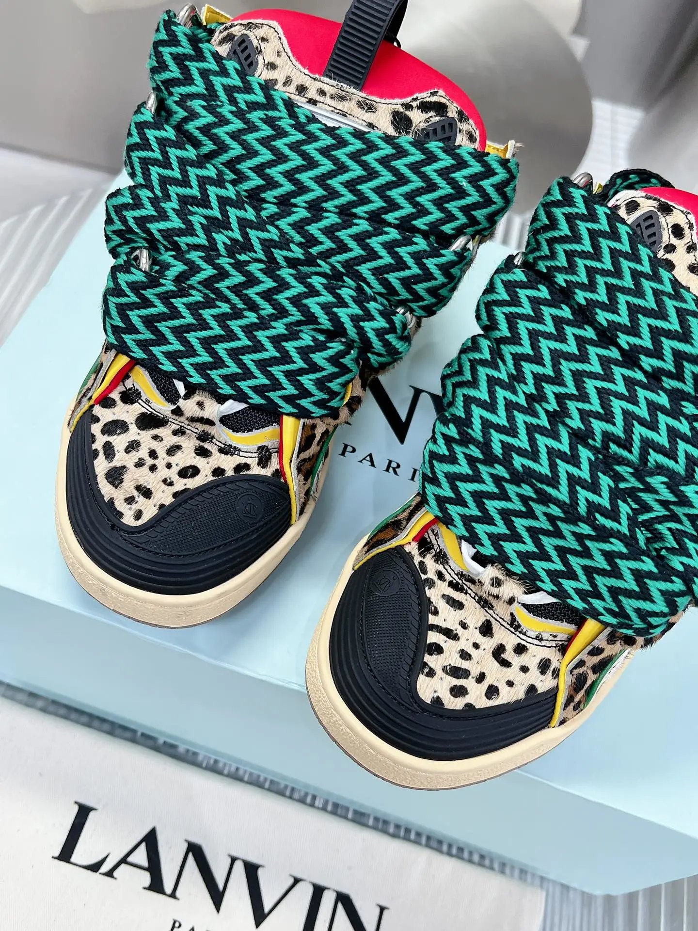 High quality shoes 028