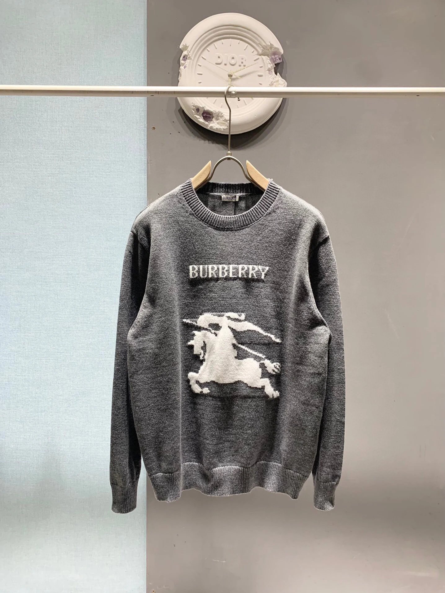 High quality checkered knitted sweater