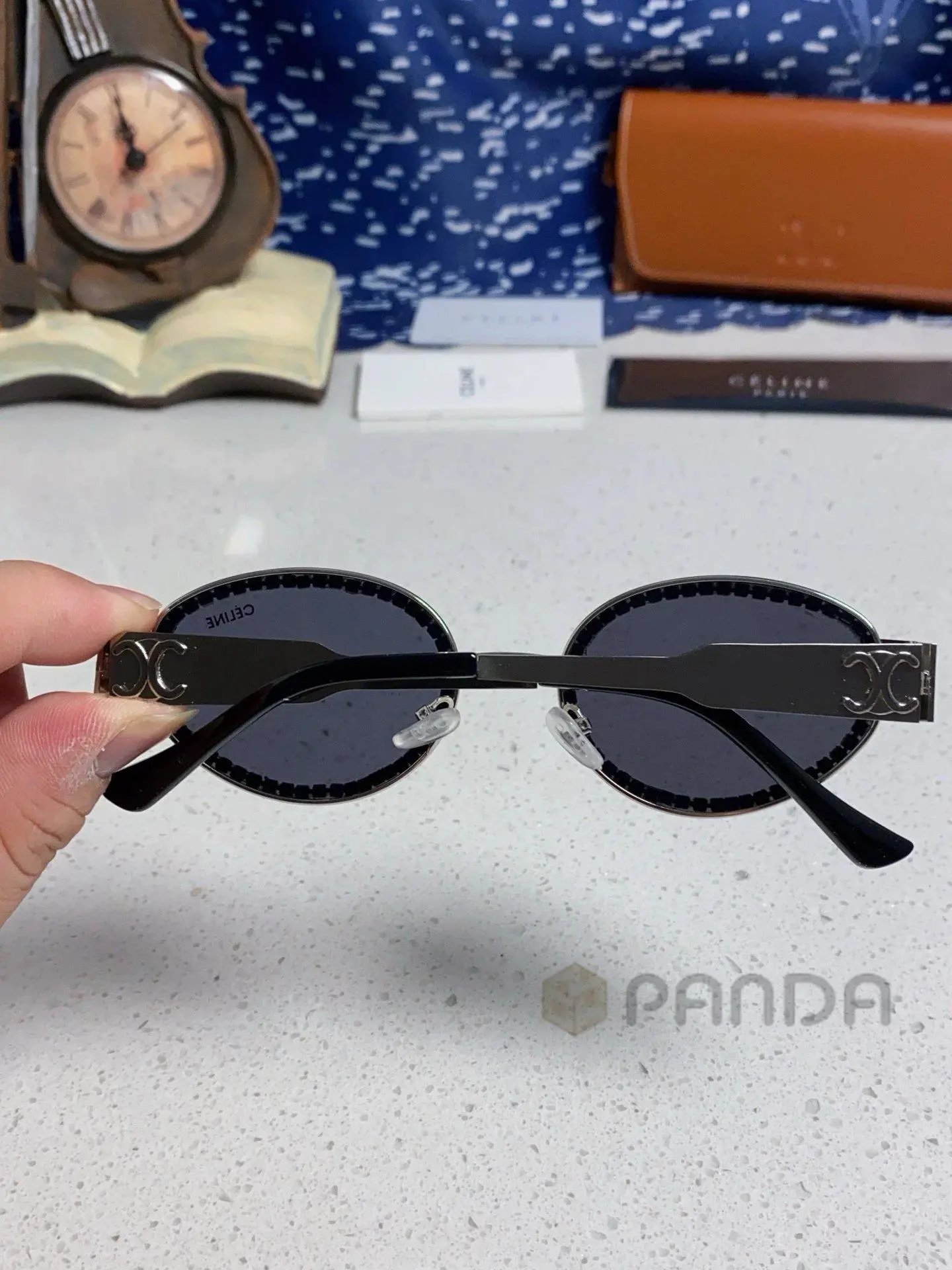 High quality thick framed gold label sunglasses 7 pcs add : 18859952090 if you need size guide