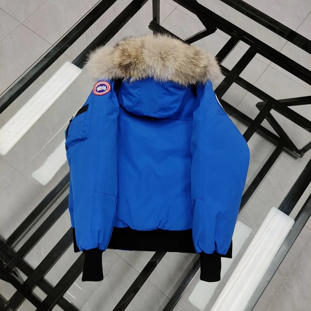 Winter zipper hooded down jacket