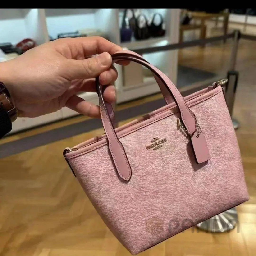 High quality mini crossbody bag+: 18030258501 if you need size guide