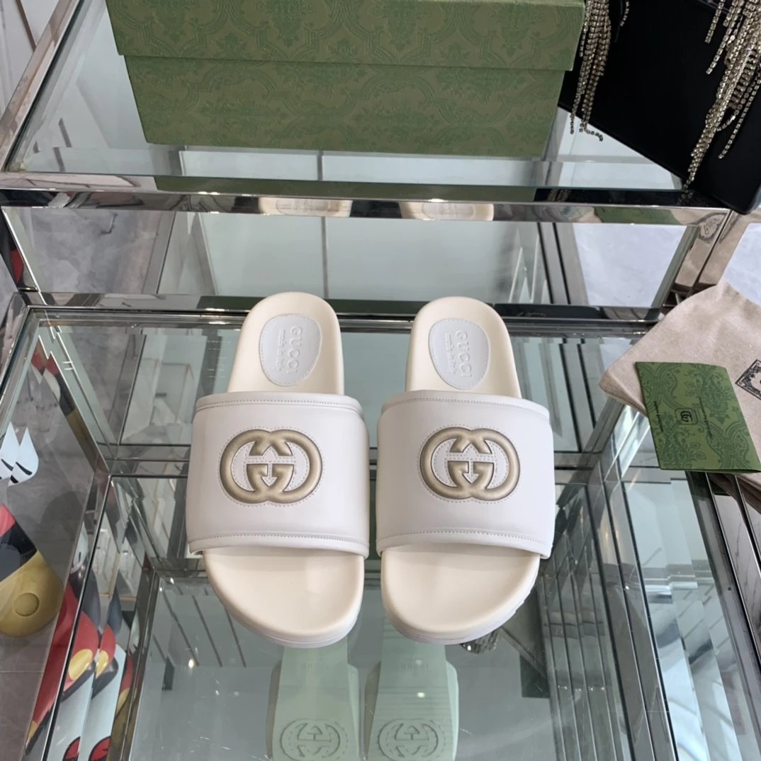 Freps - High quality slippers 005