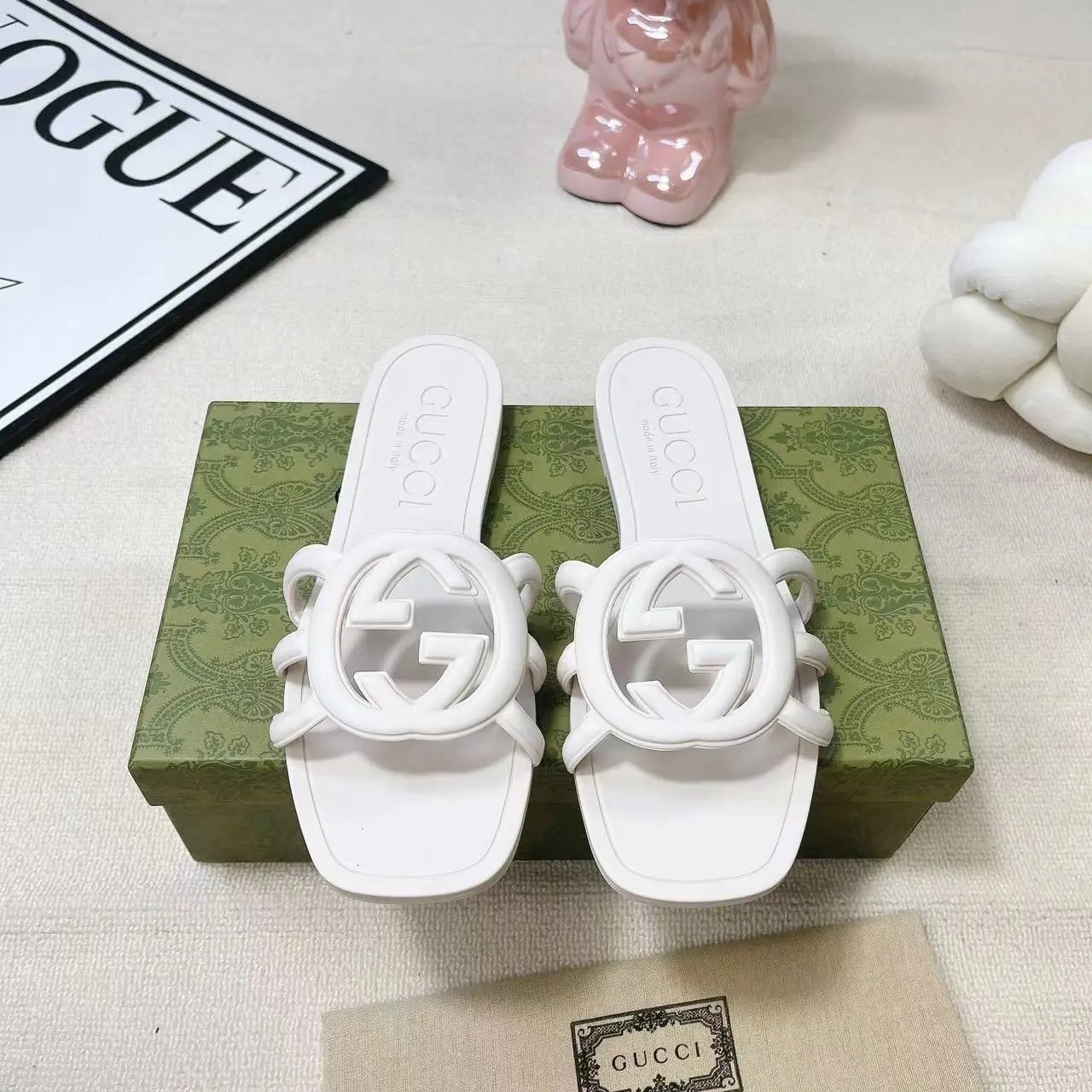 Freps - High quality slippers 004