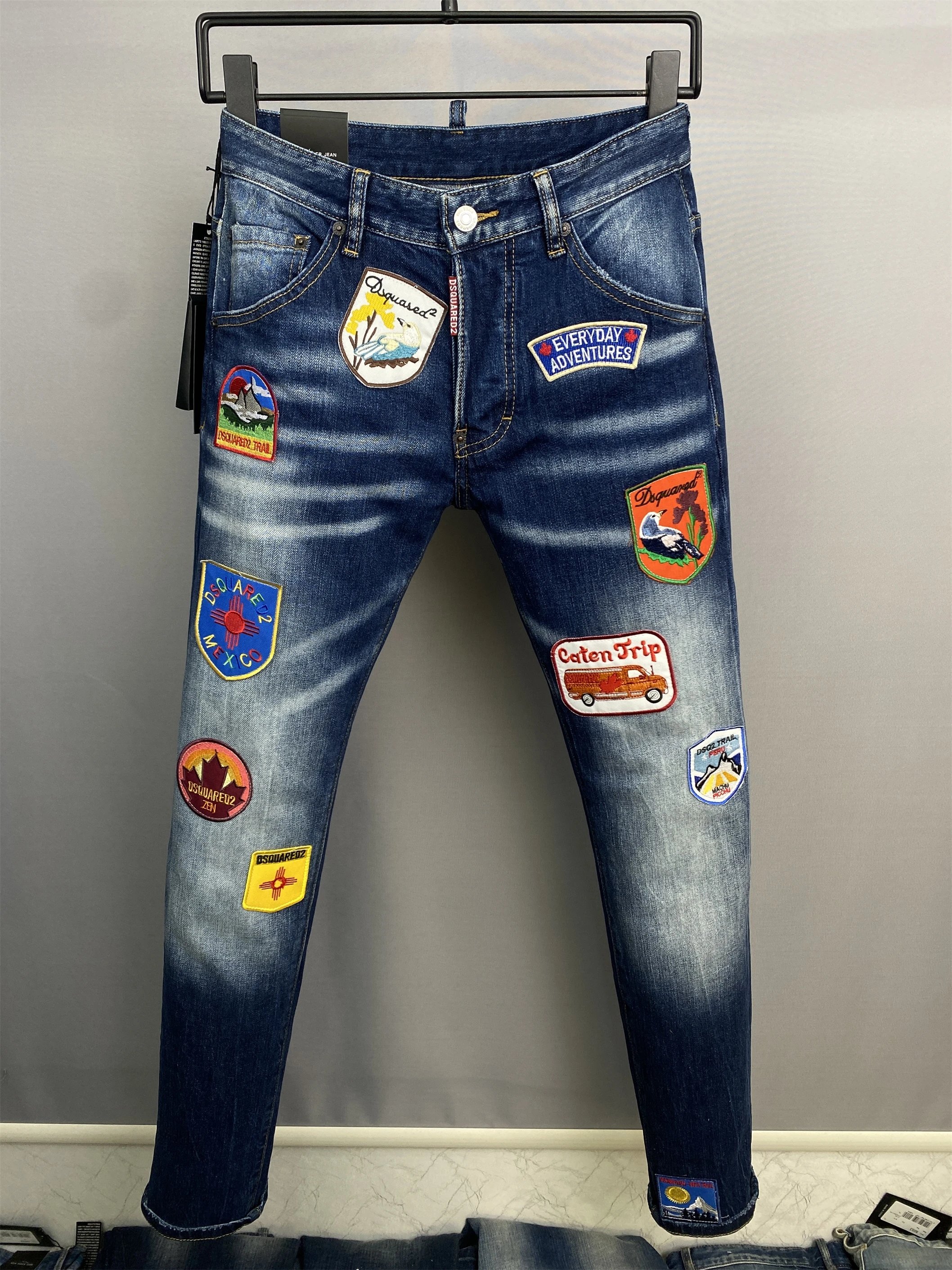 Dsquared2