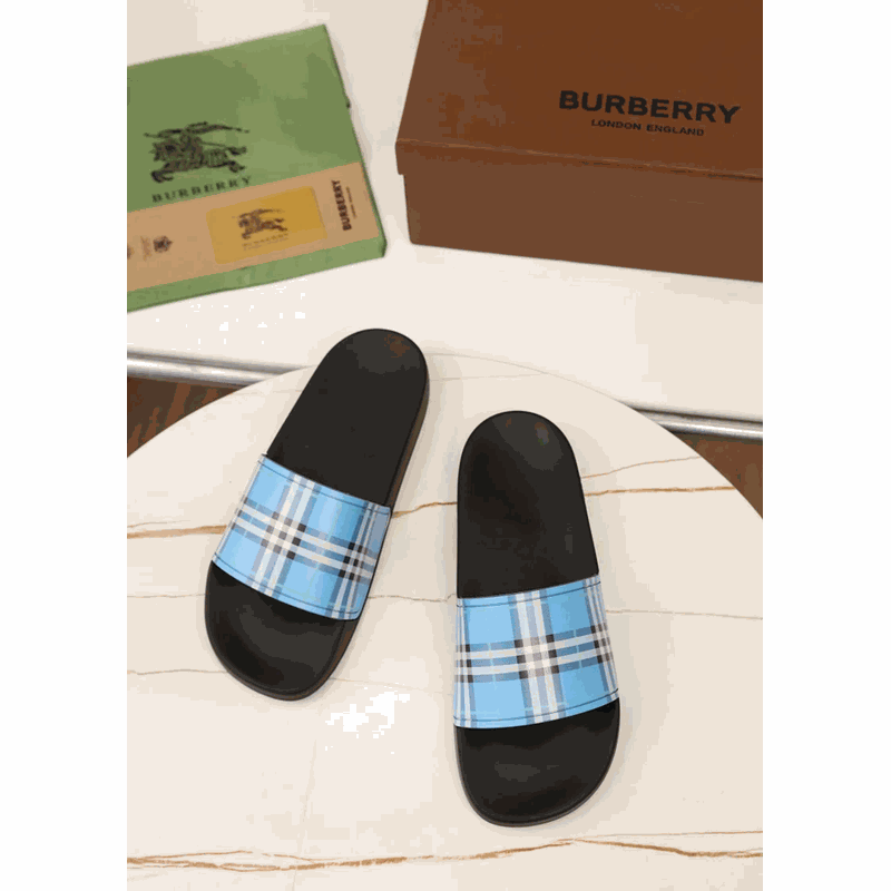 High quality casual slippers