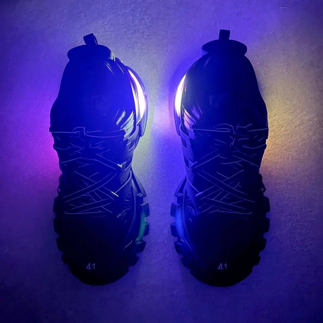 OWN - High quality shoe LED