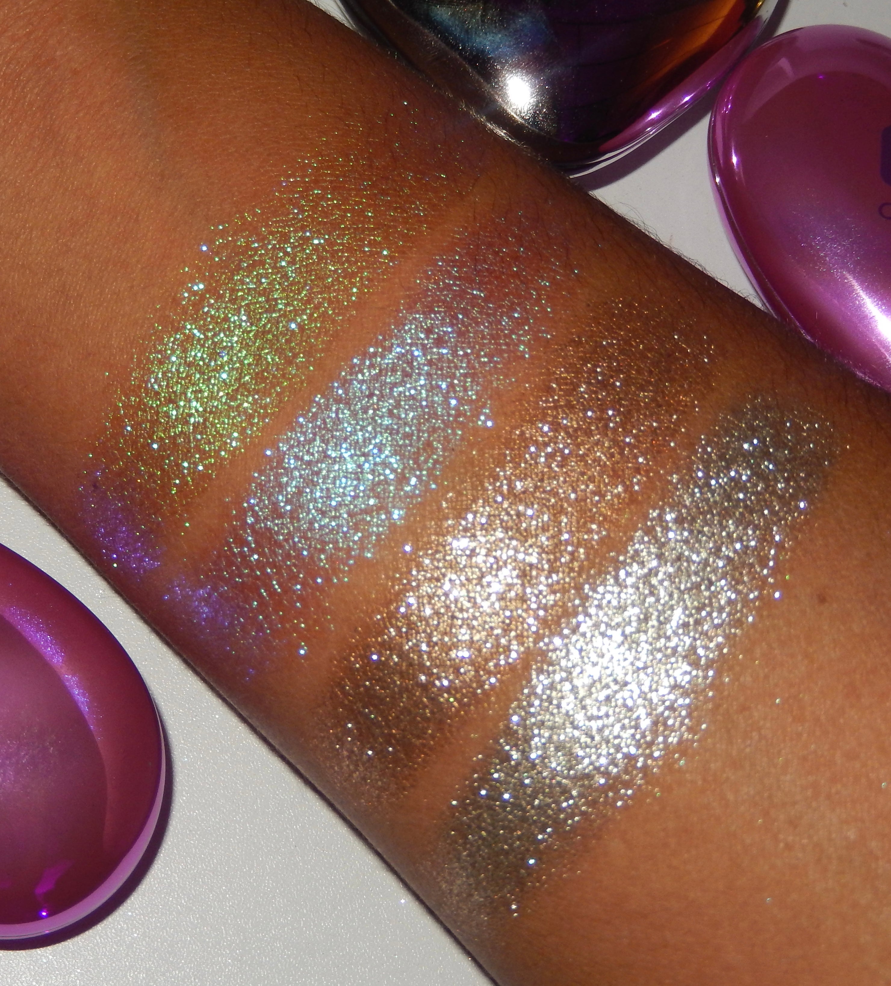 Dreamscape Shadow Quad - Queen cosmetics 